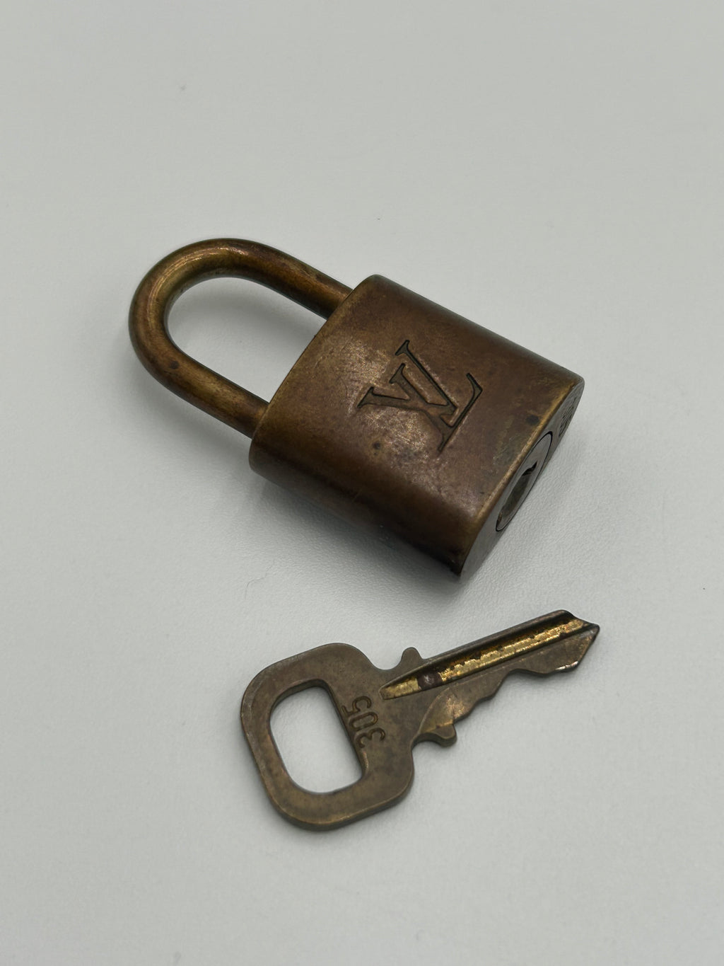 LV Speedy Bandouliere 25