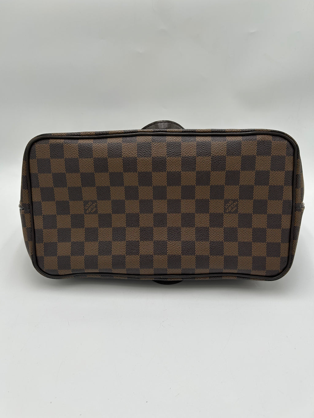 Louis Vuitton Westminster