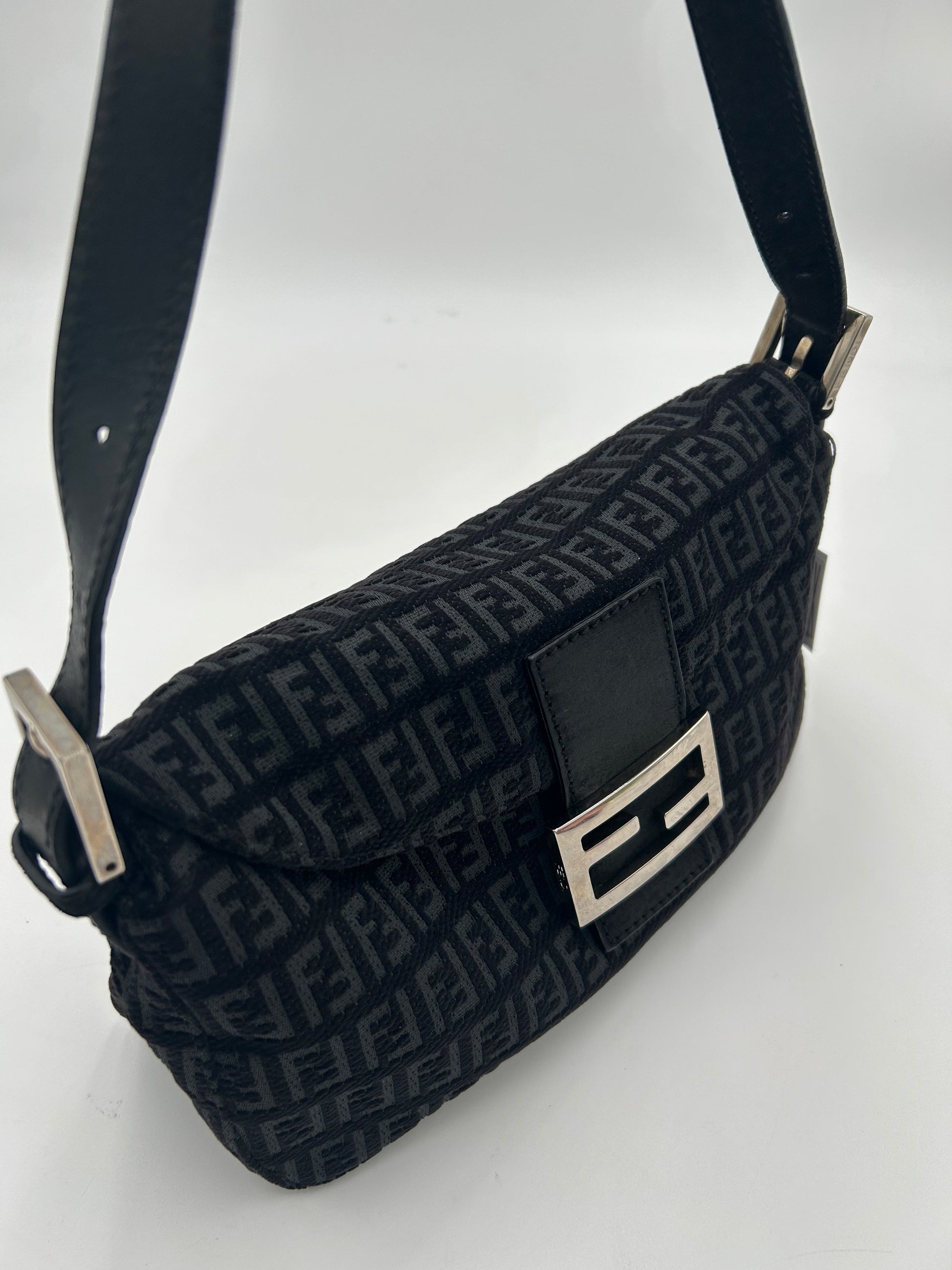 Fendi Baguette