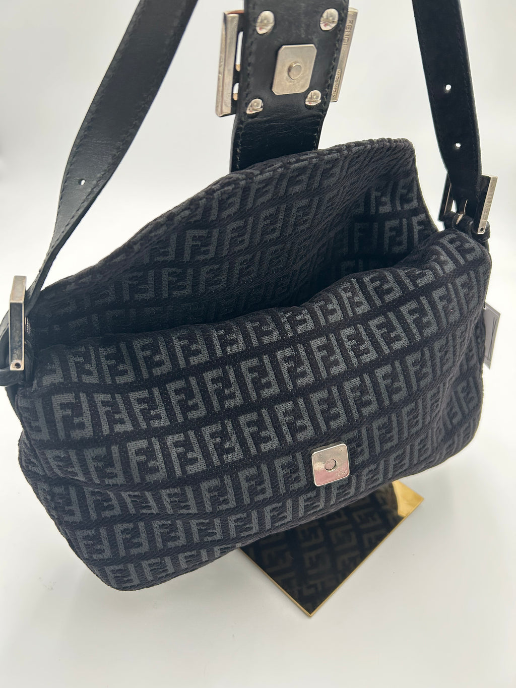 Fendi Baguette