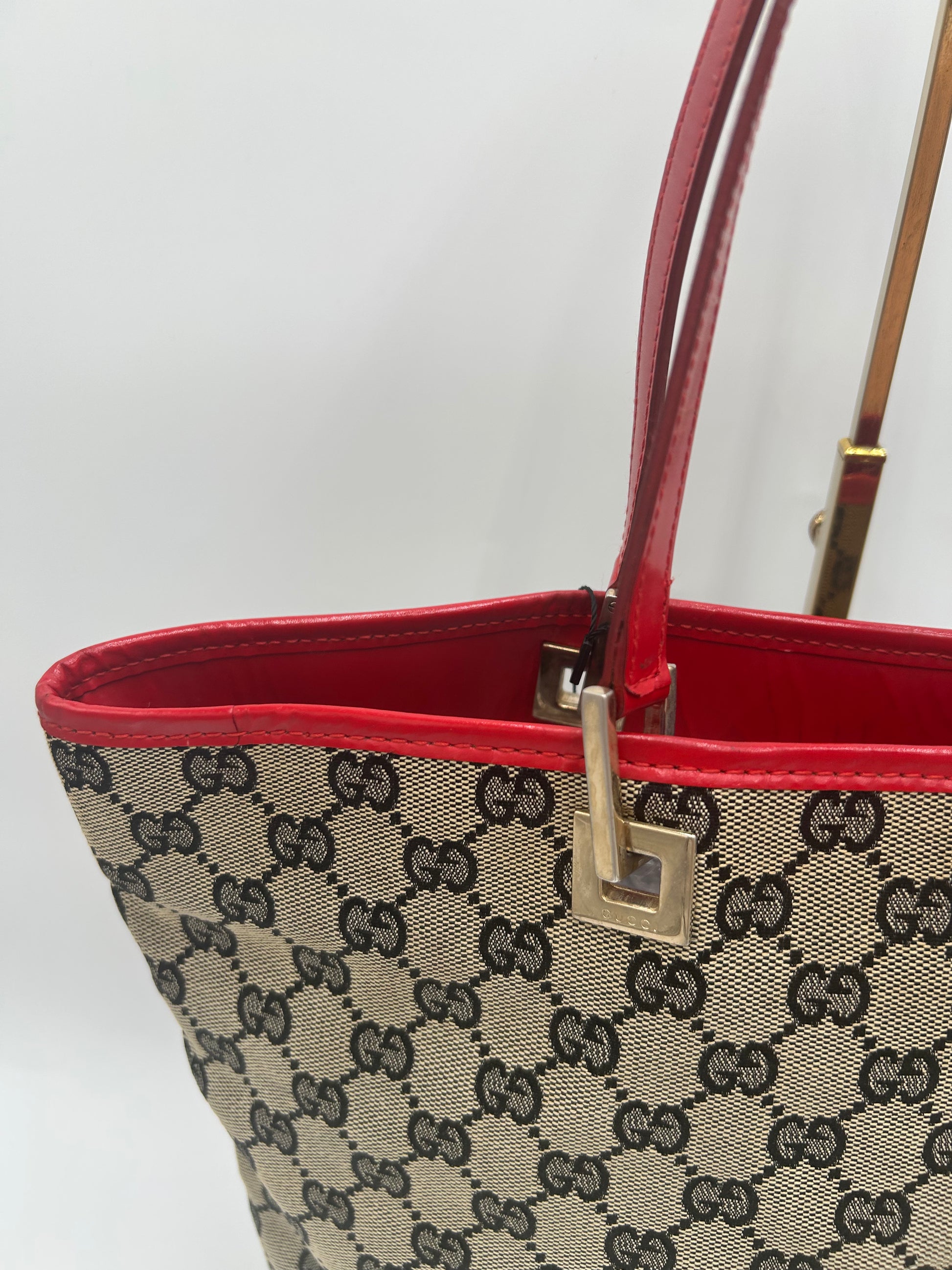 Gucci Bucket Tote
