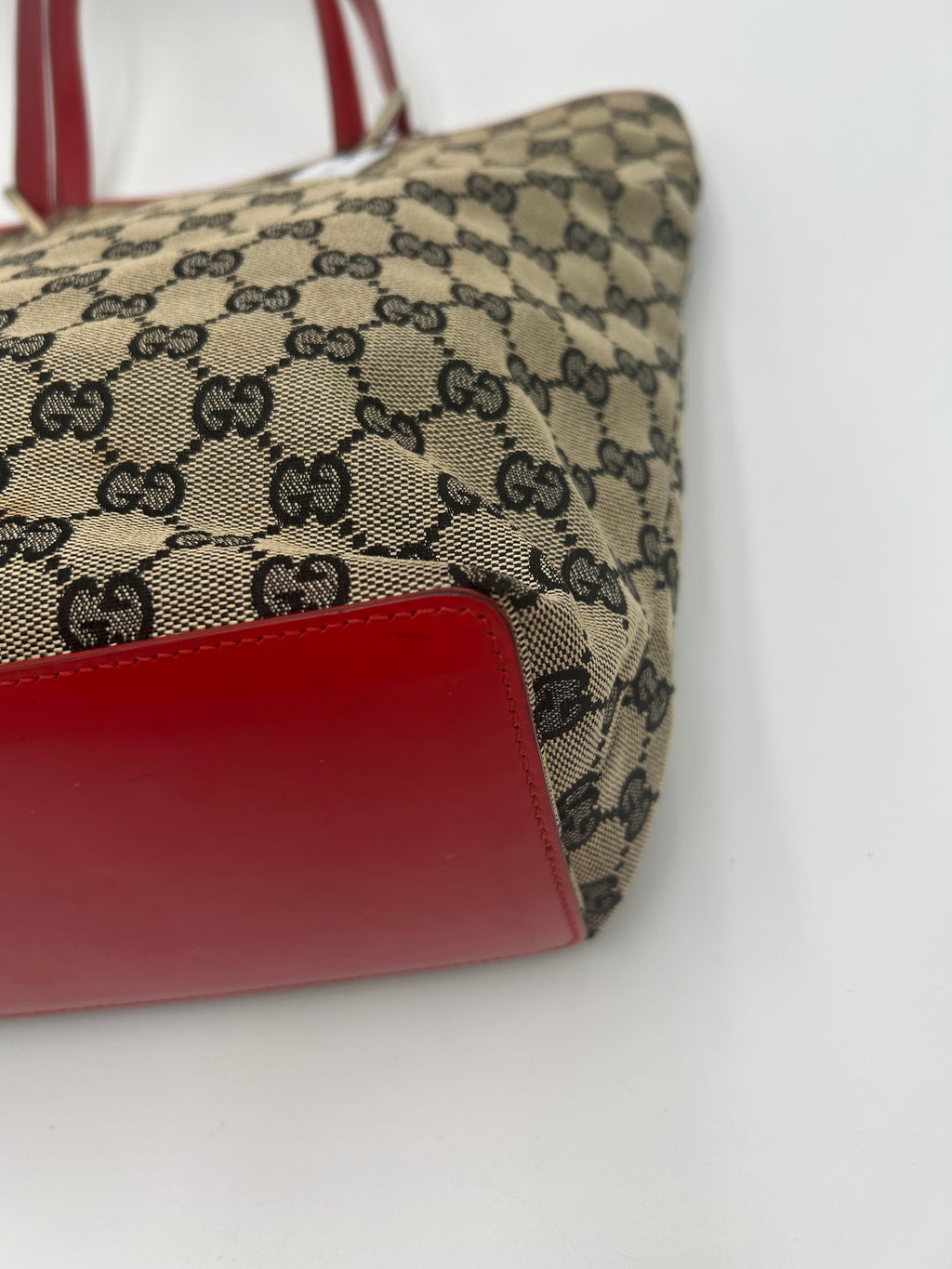 Gucci Bucket Tote