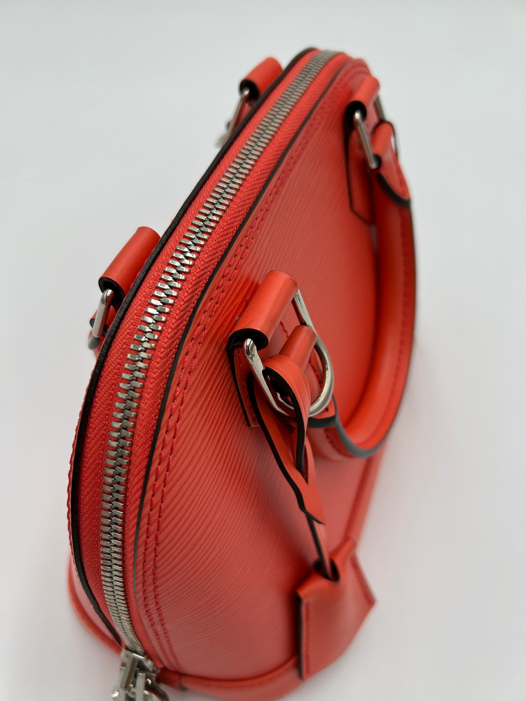LV Alma BB