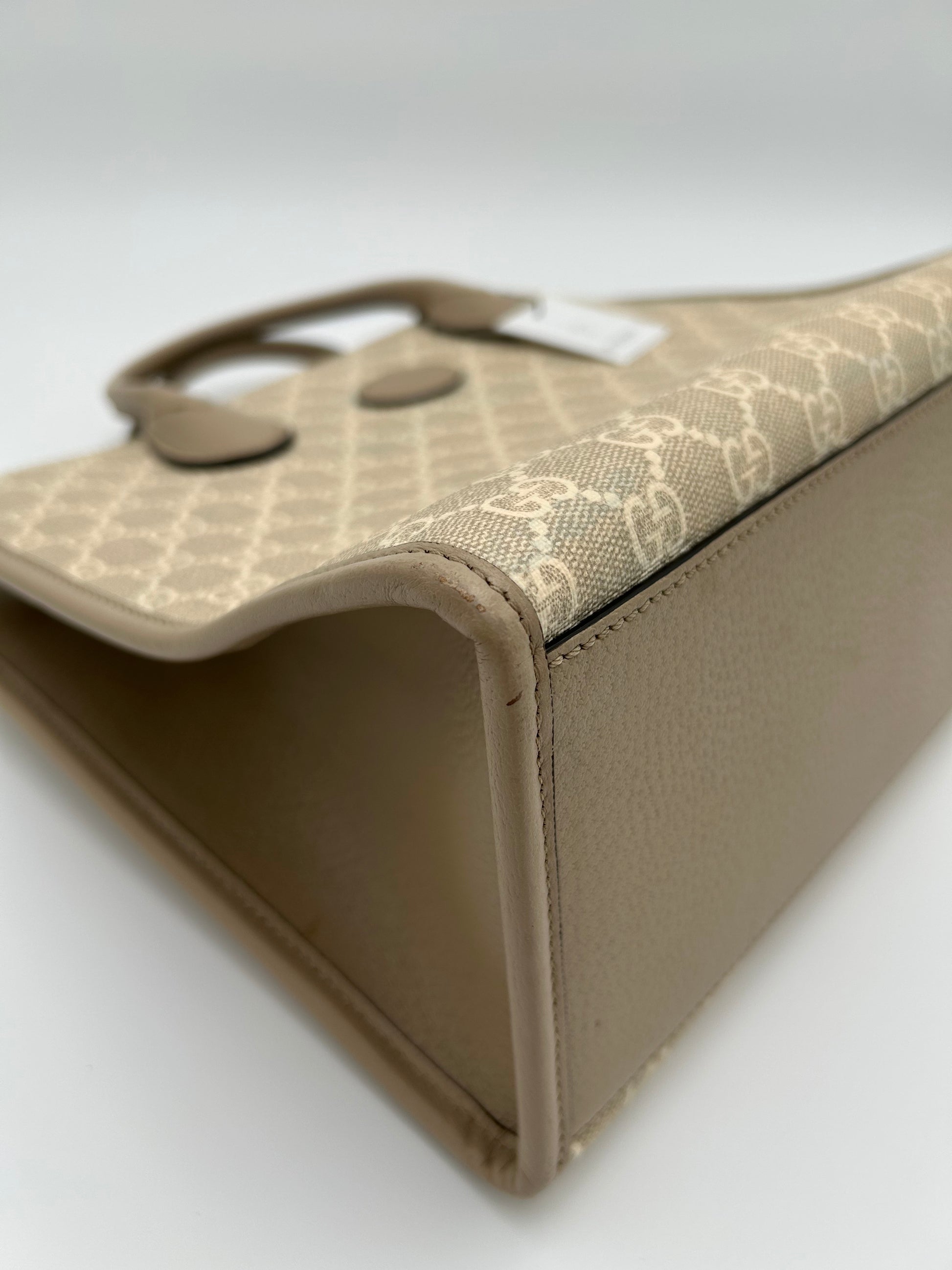 Gucci Supreme Tote