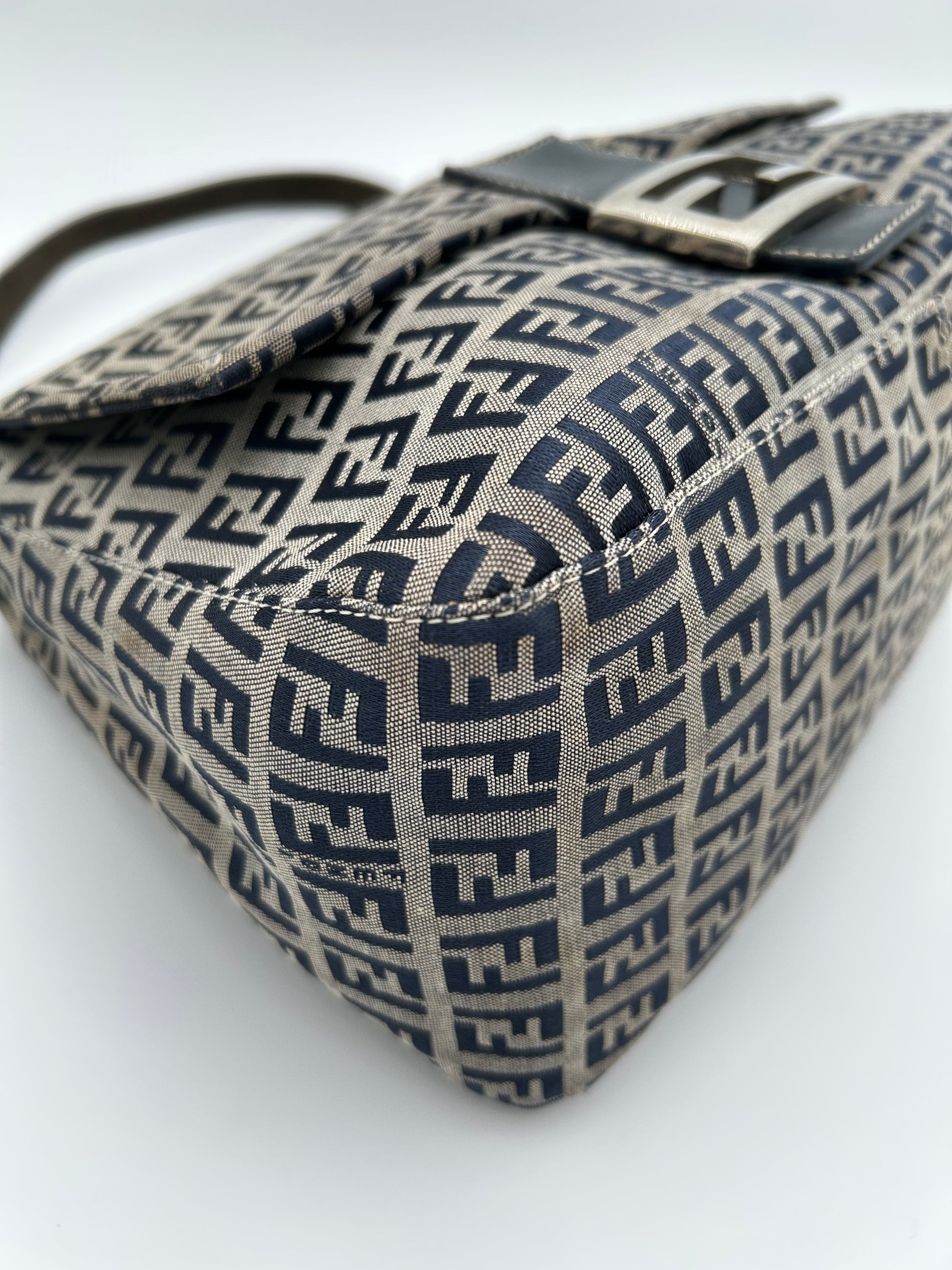 Fendi Mamma Baguette