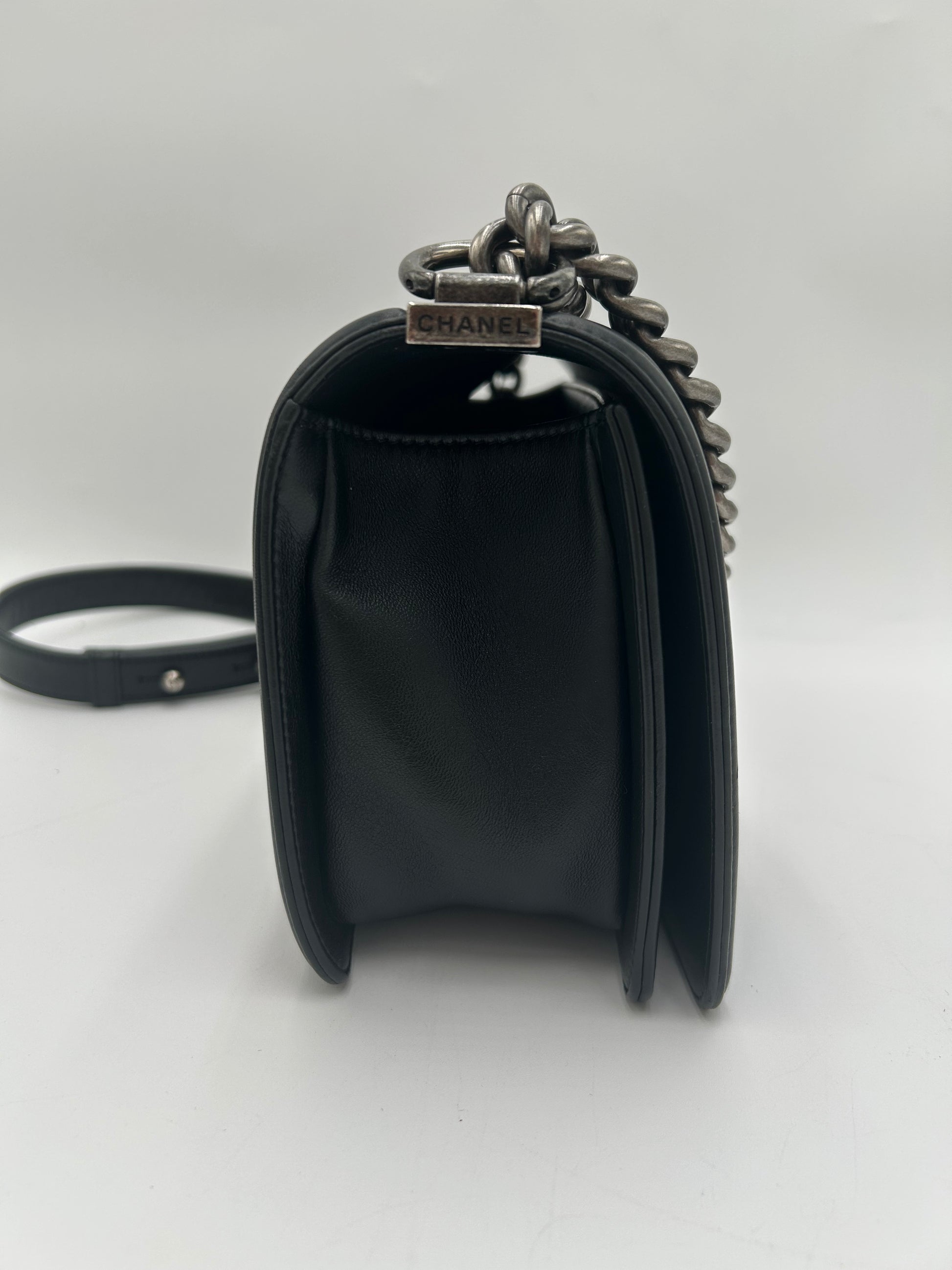 Chanel Le Boy Old Medium