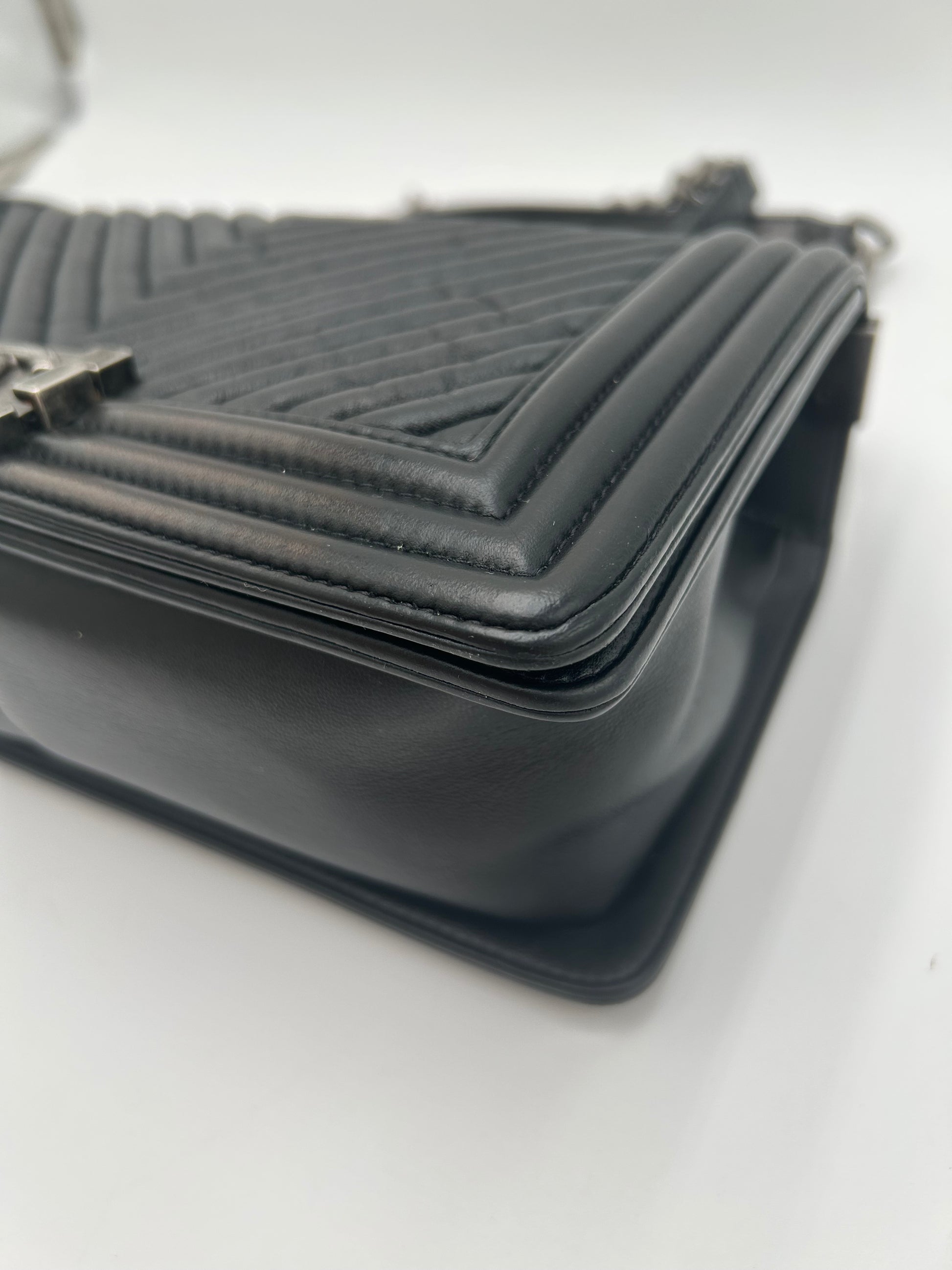 Chanel Le Boy Old Medium