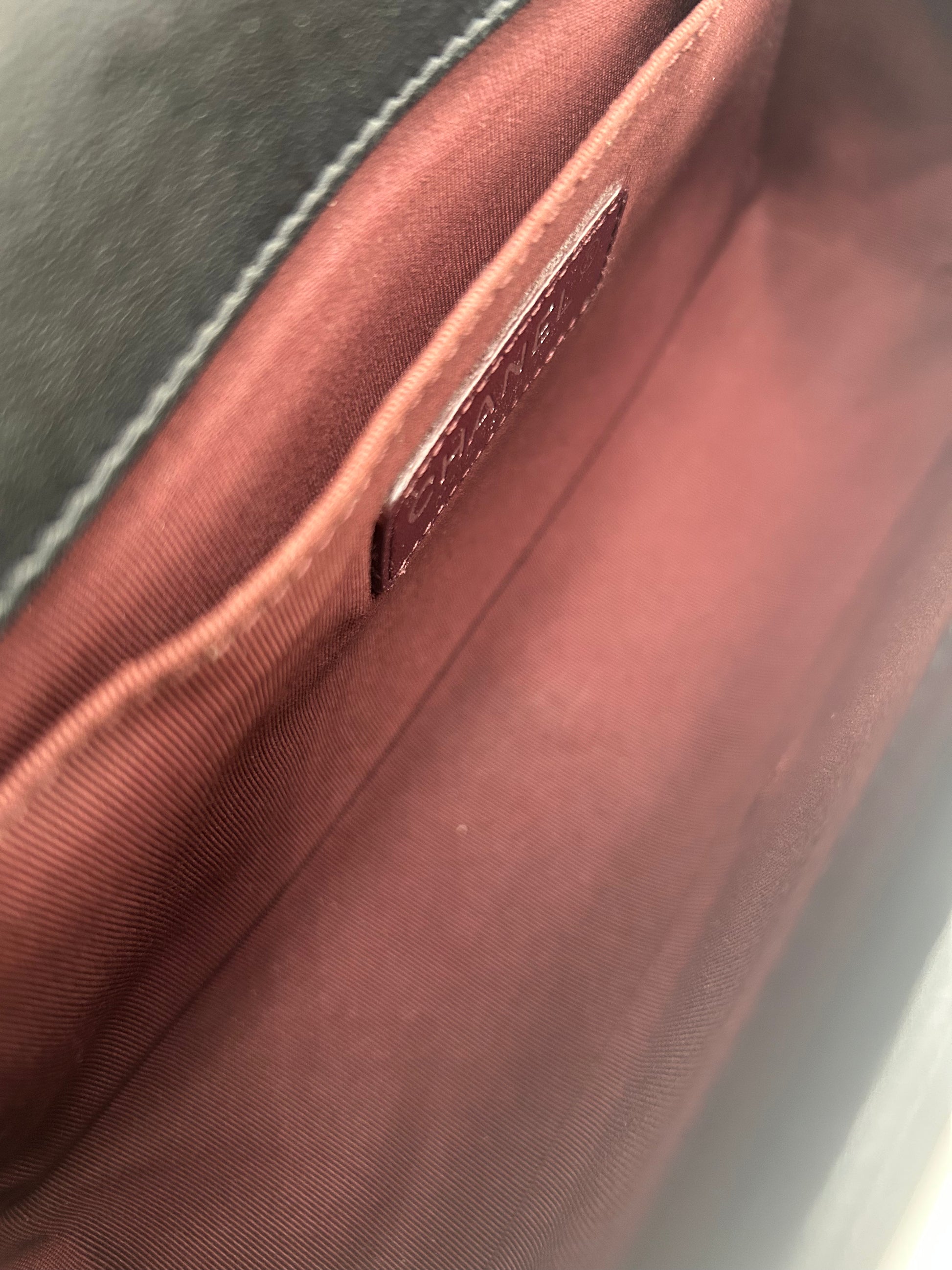 Chanel Le Boy Old Medium
