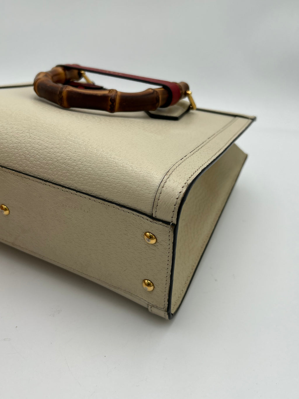 Gucci Diana