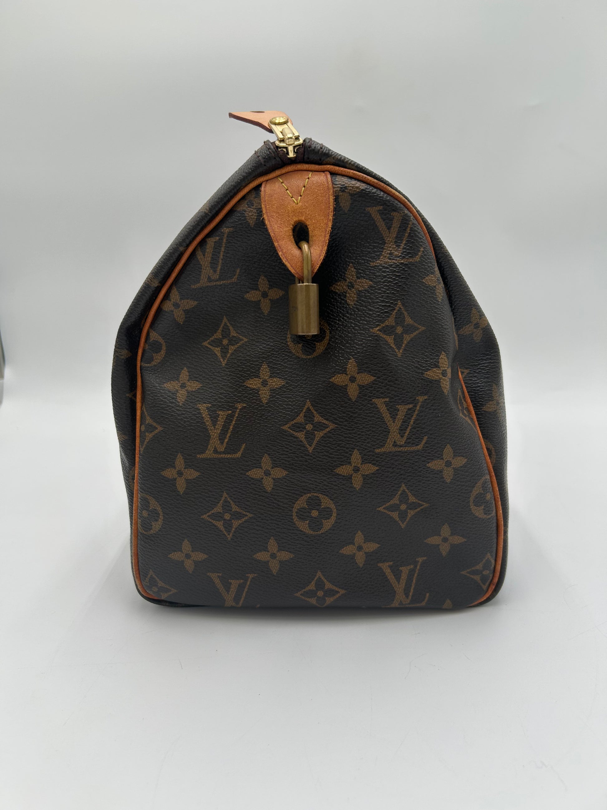 Louis Vuitton Speedy 30