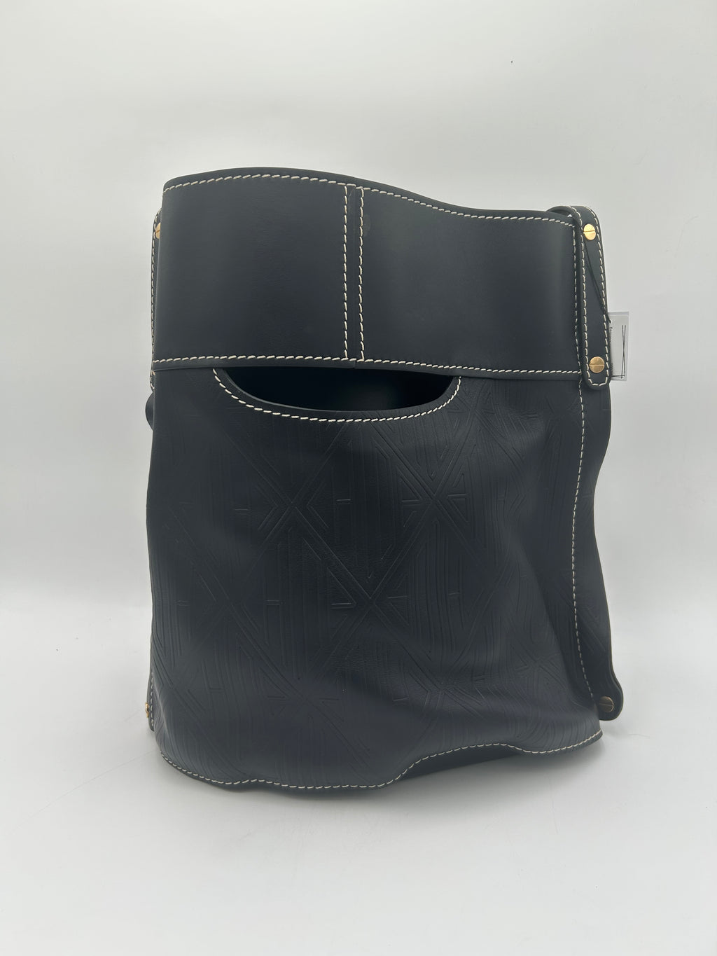 Chloe Aby Bucket