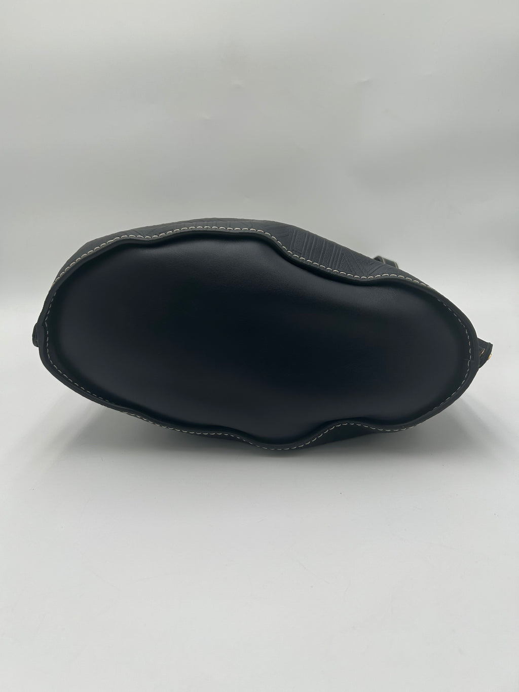 Chloe Aby Bucket
