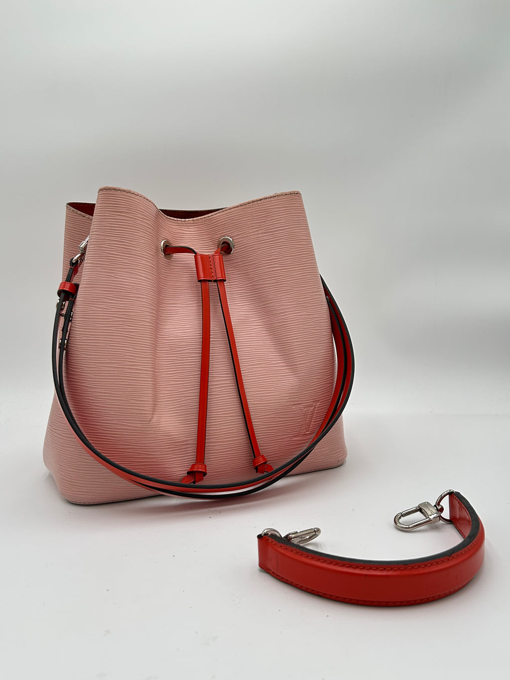 Louis Vuitton Neo Noe