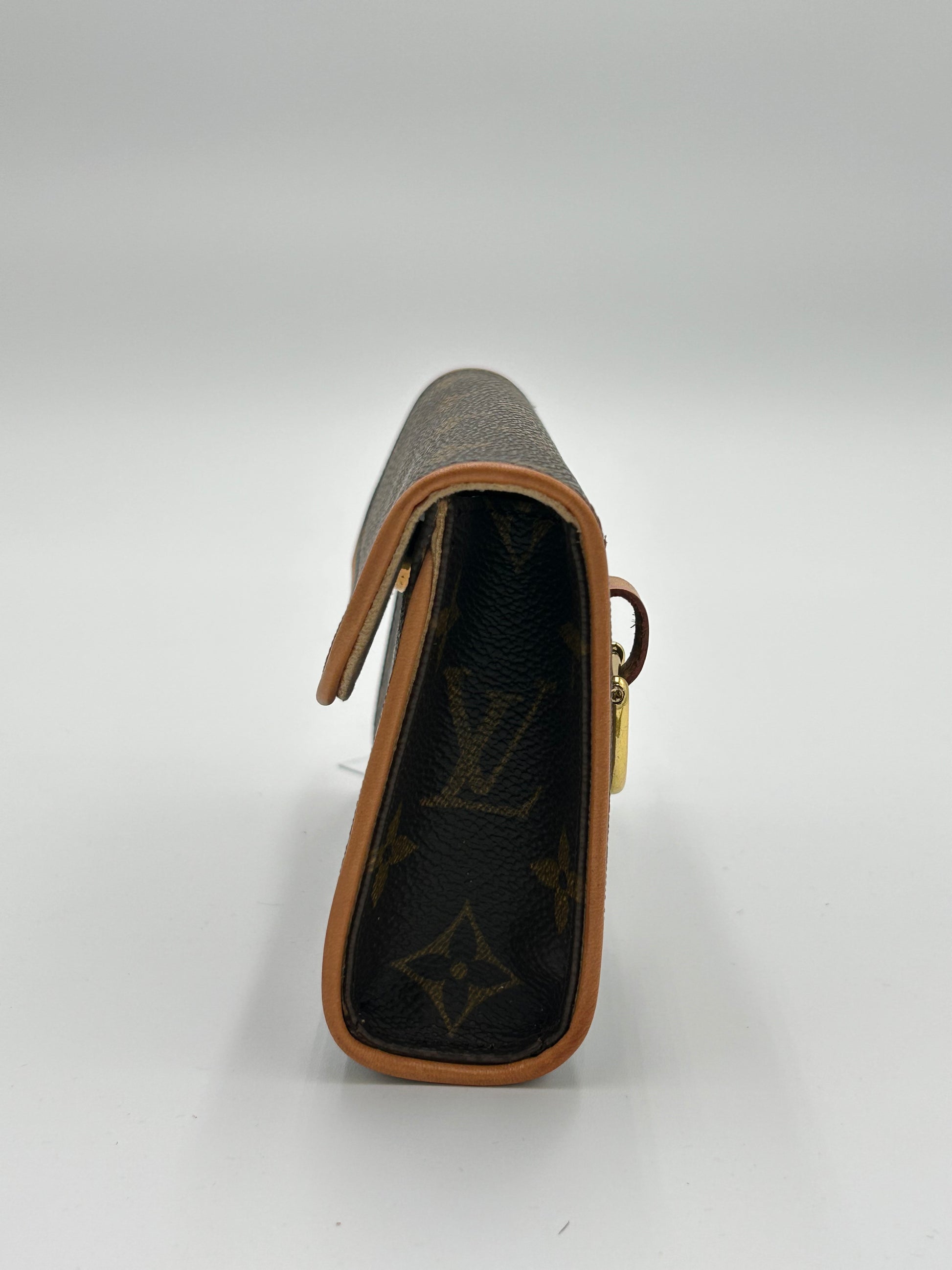 LV Pochette Florentine