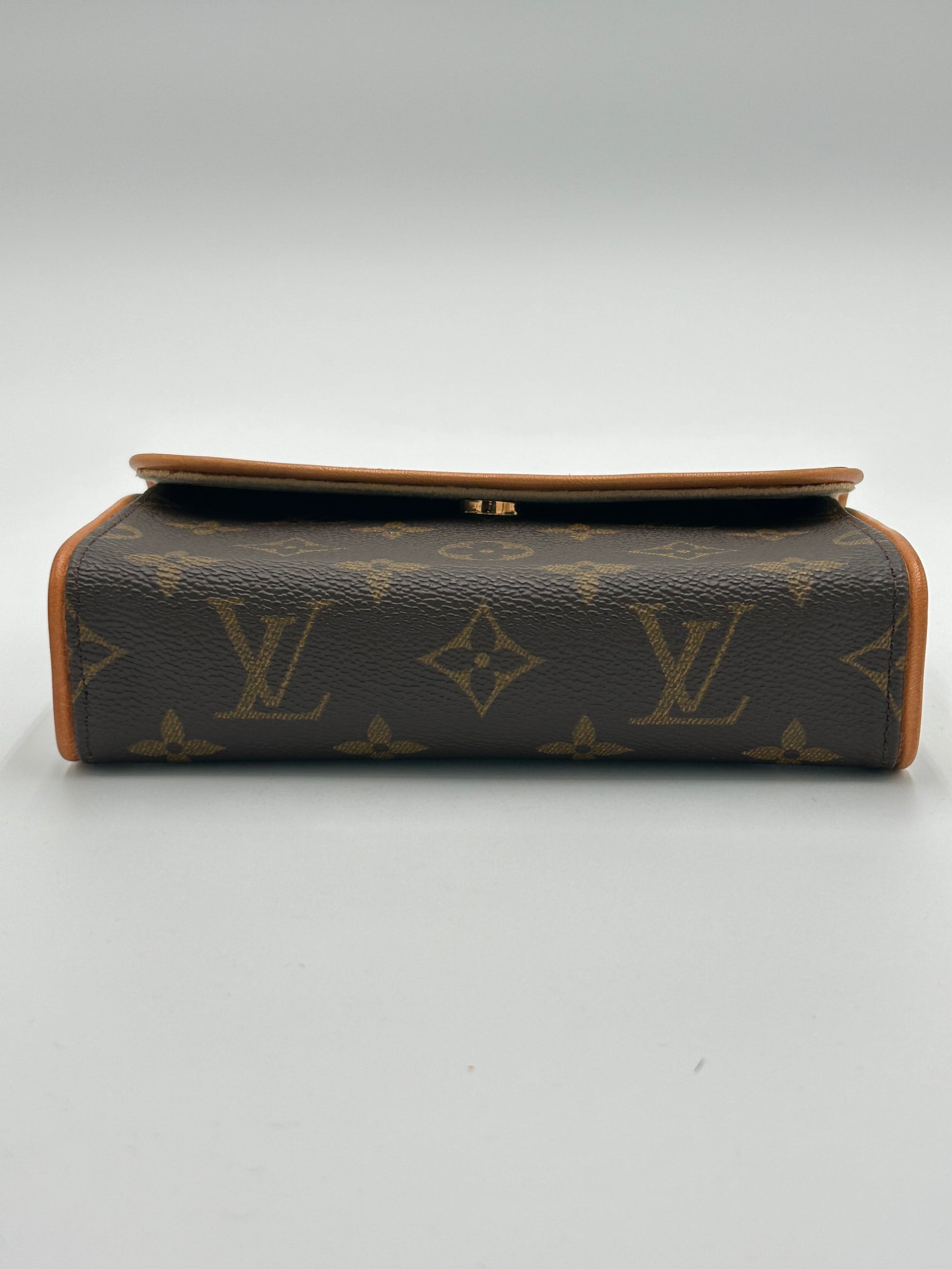 LV Pochette Florentine