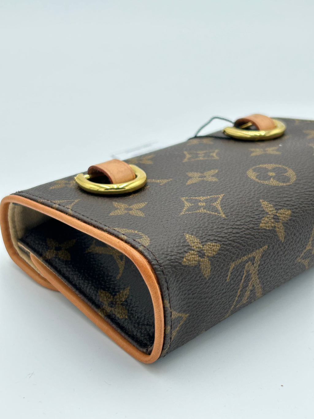 LV Pochette Florentine