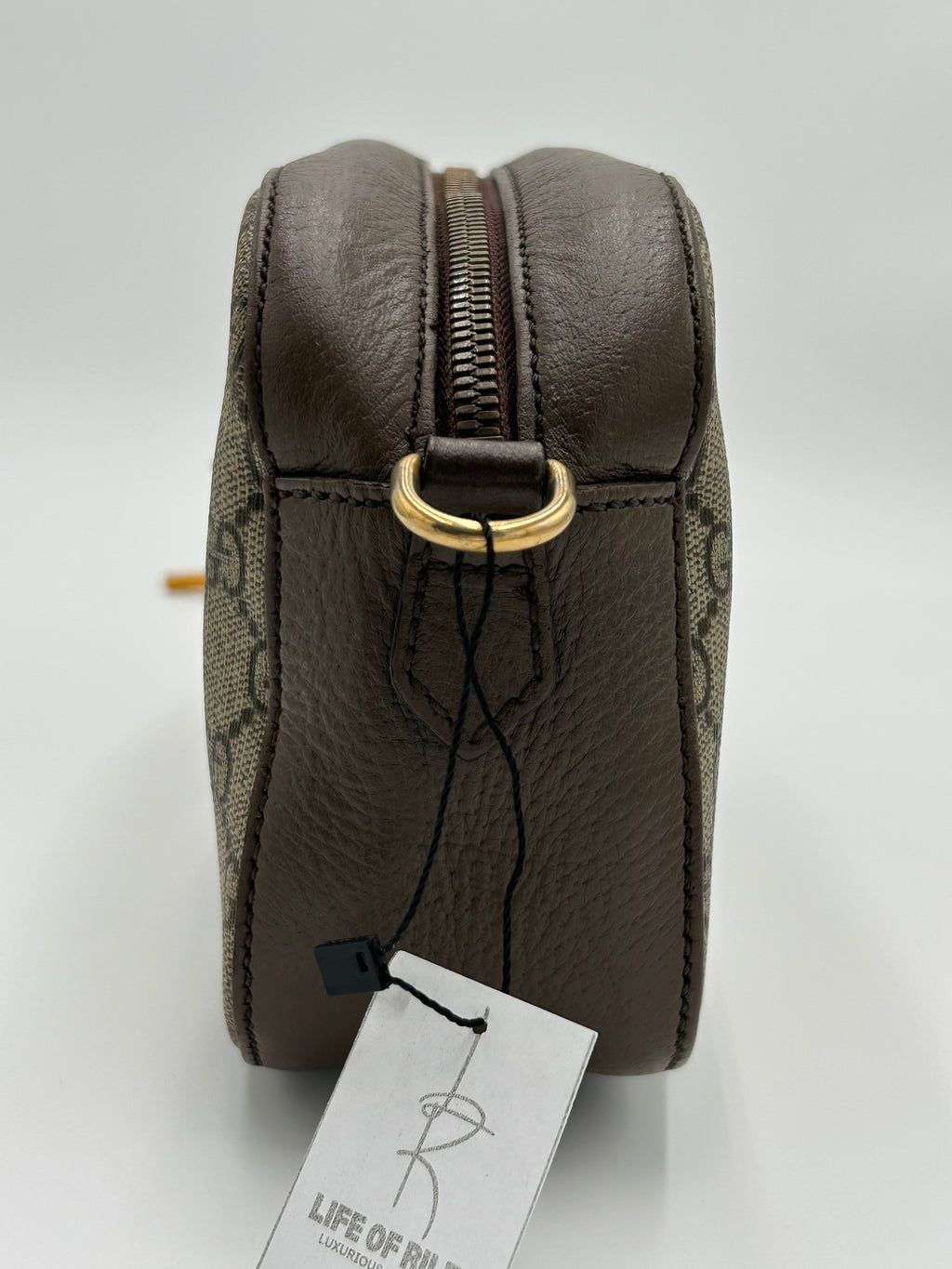 Gucci Supreme CamBag