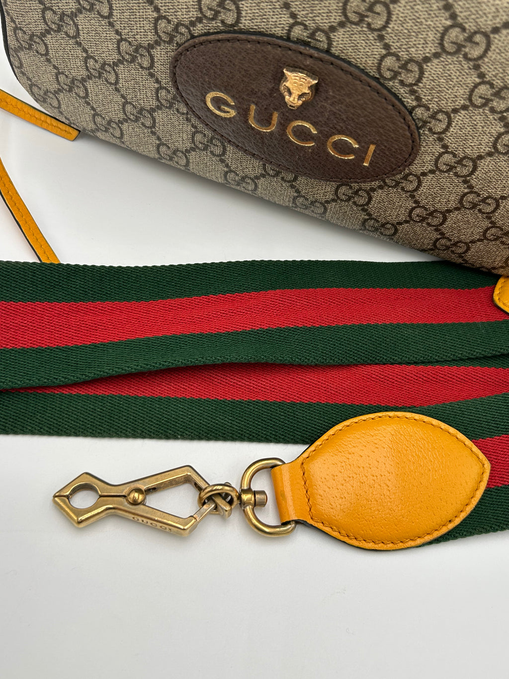Gucci Supreme CamBag