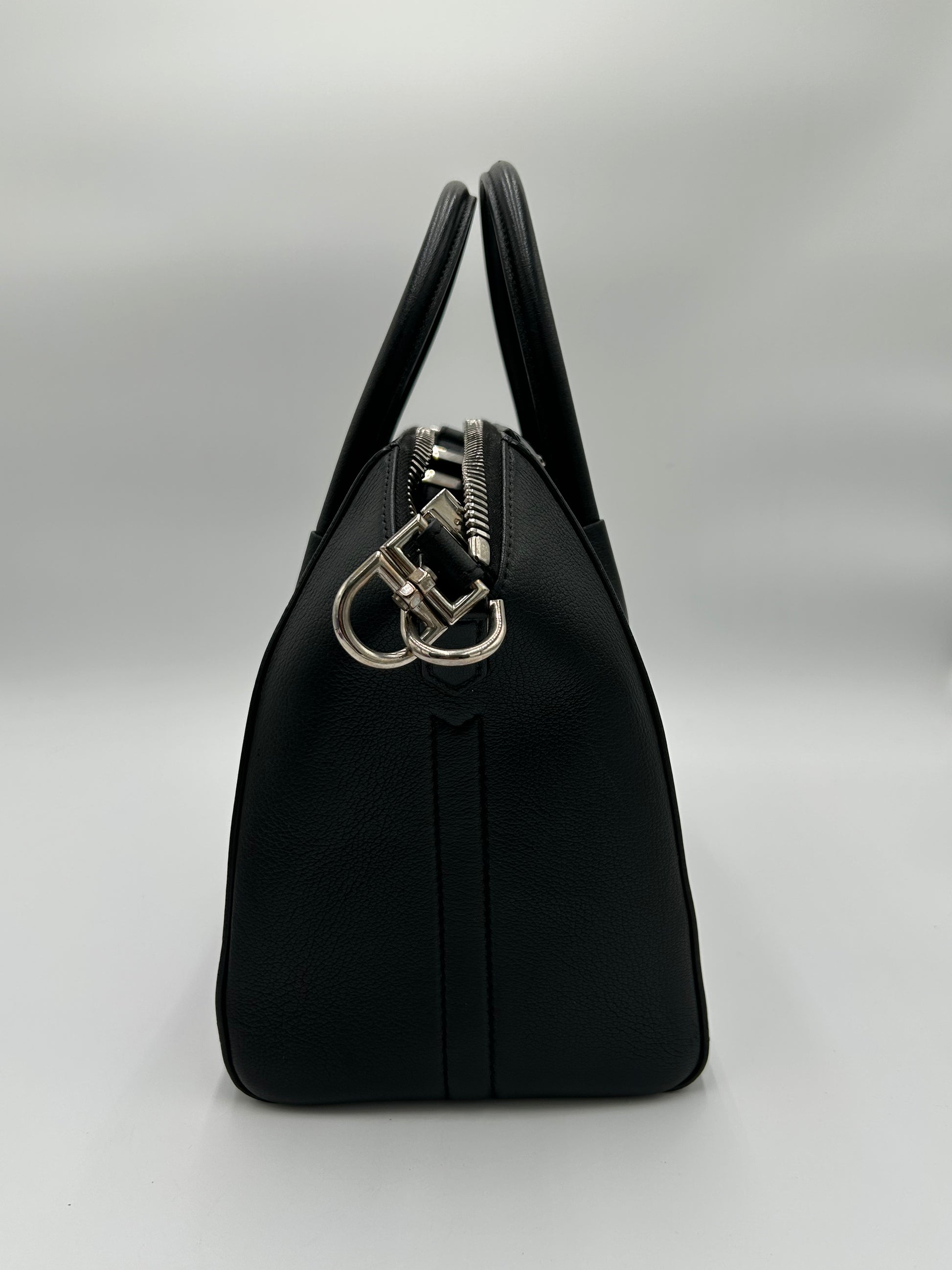 Givenchy Antigona Small