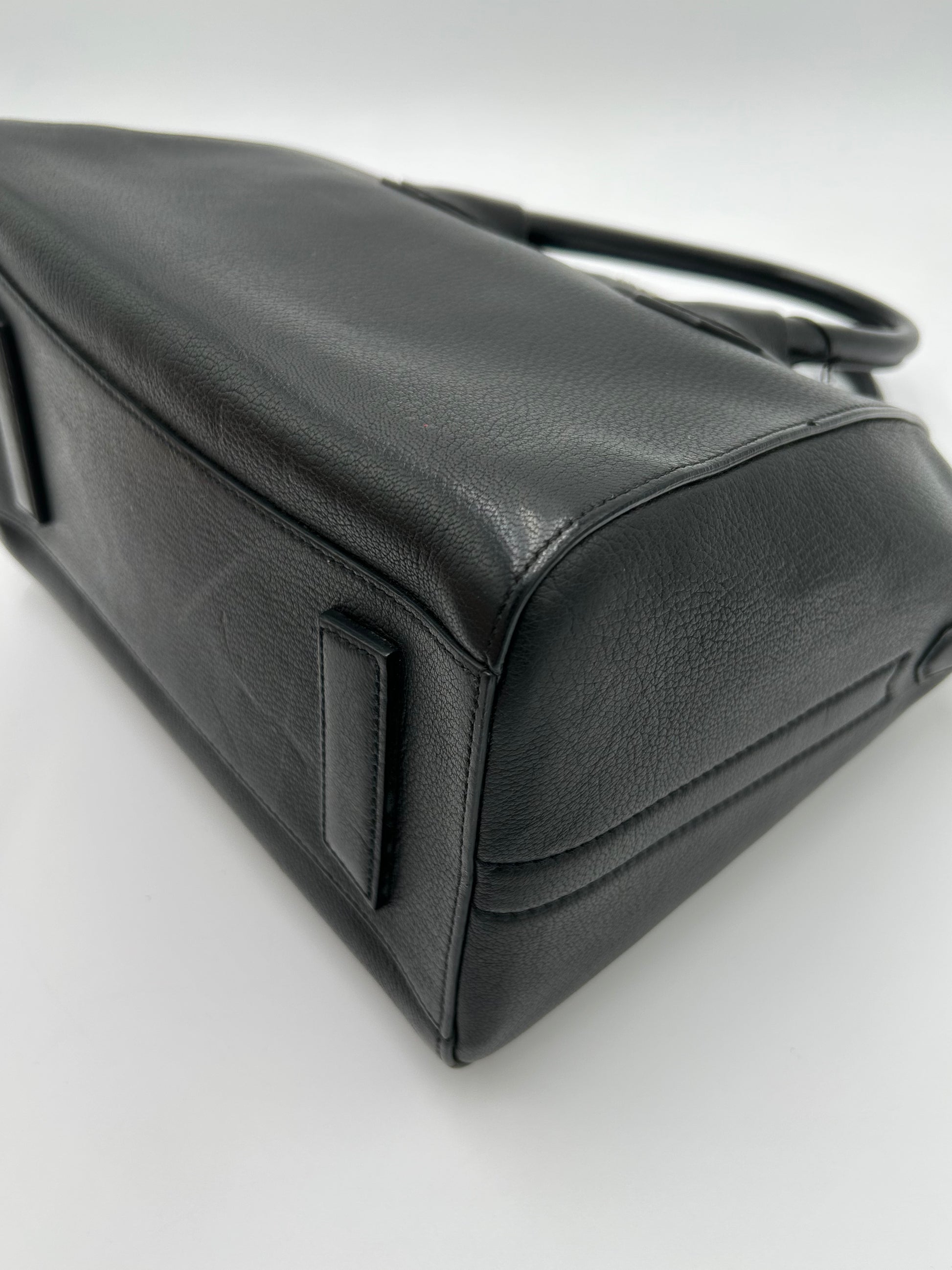 Givenchy Antigona Small
