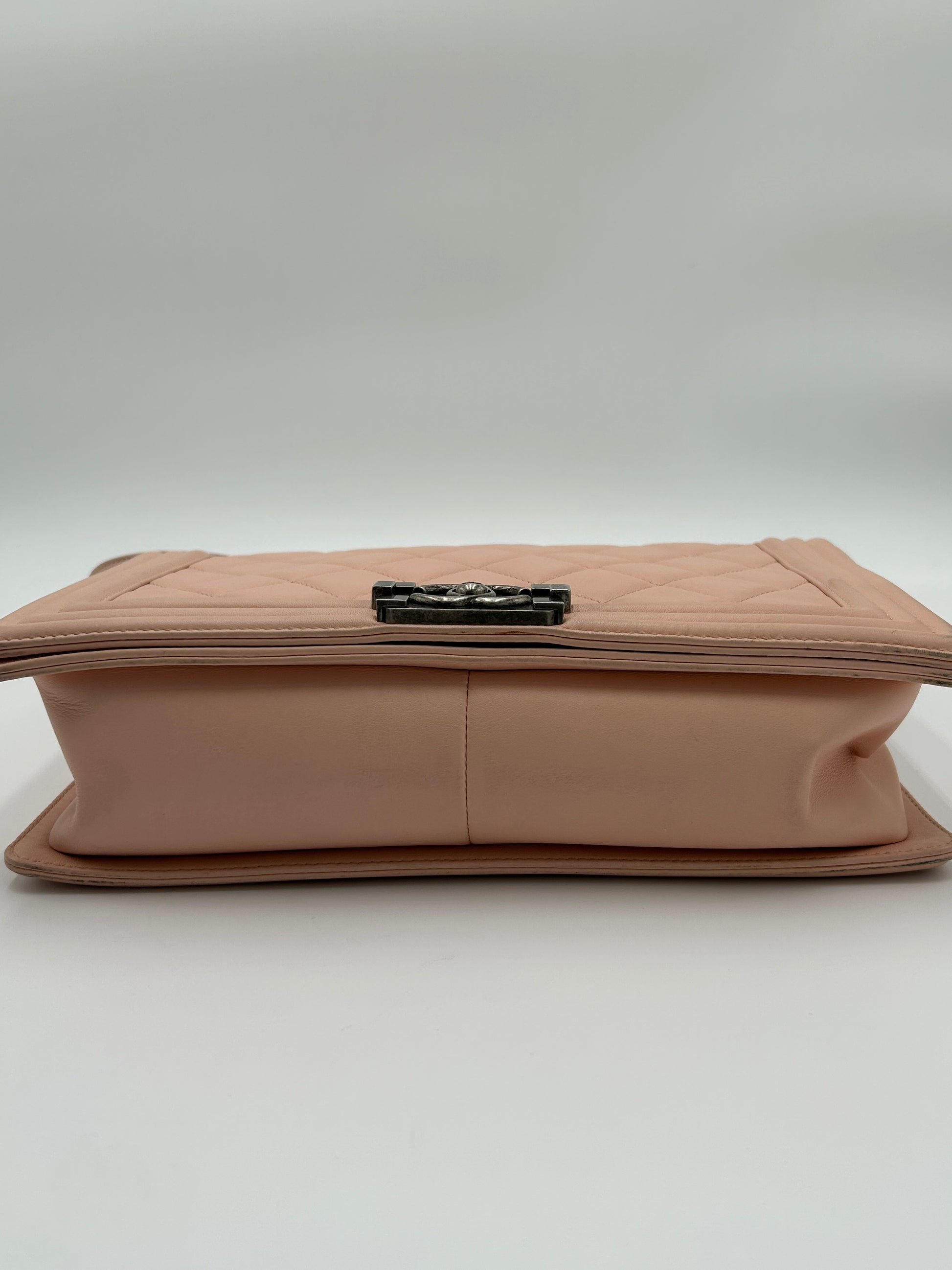 Chanel Le Boy New Medium