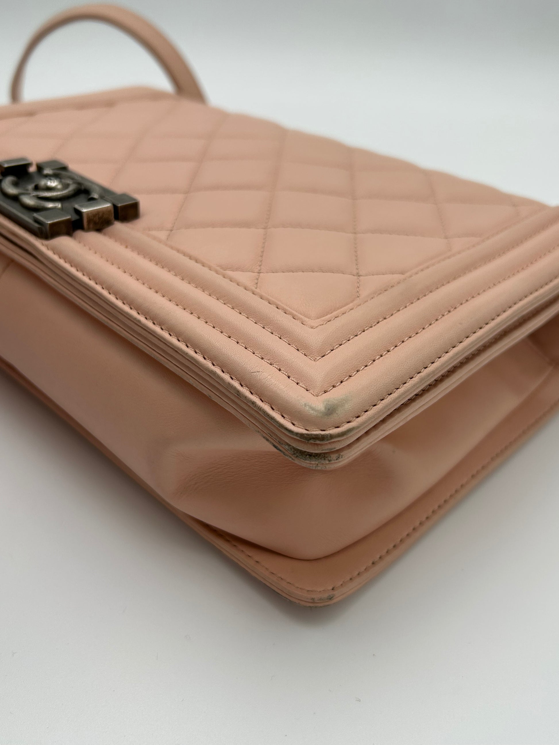 Chanel Le Boy New Medium