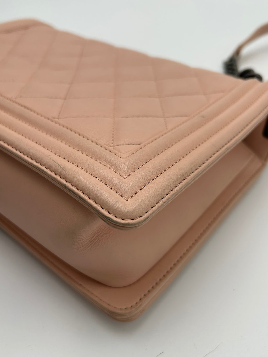 Chanel Le Boy New Medium