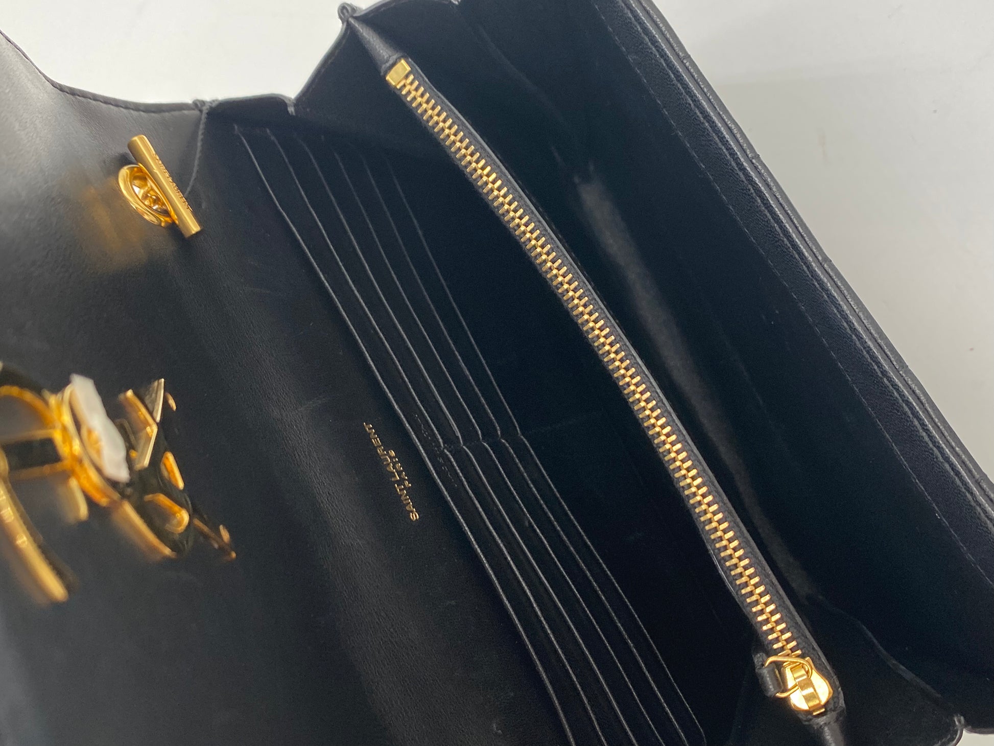 YSL Vicky