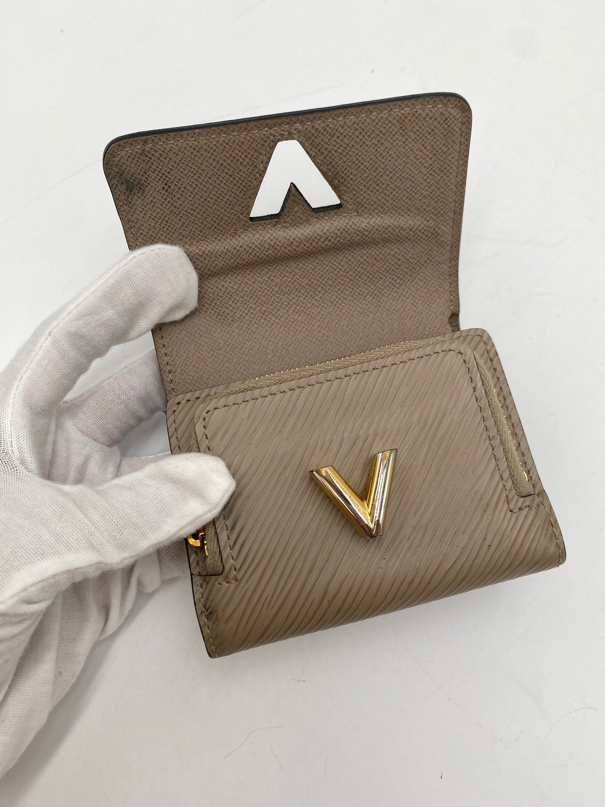 Louis Vuitton Twist Compact Wallet