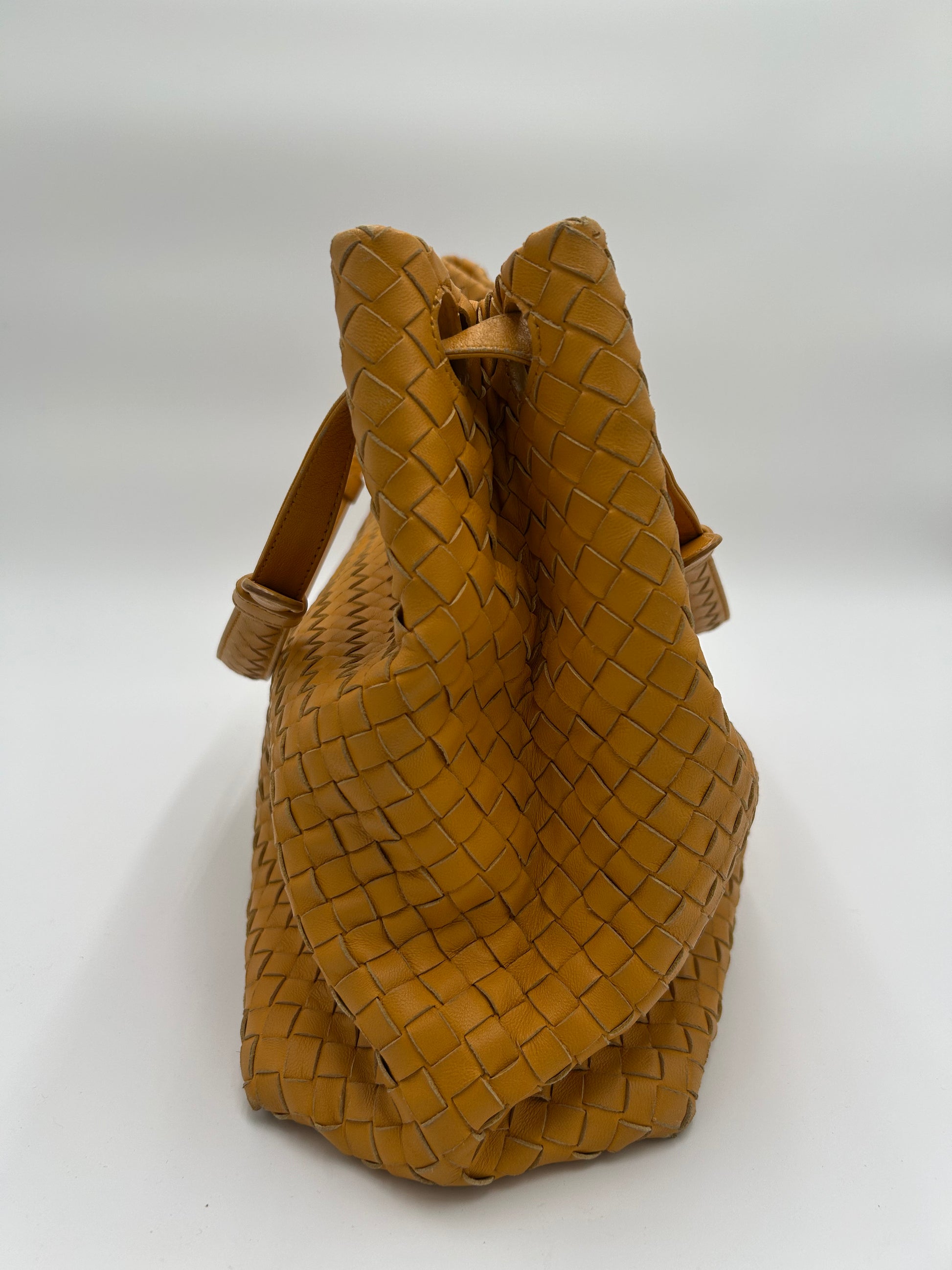 BV Bella Tote