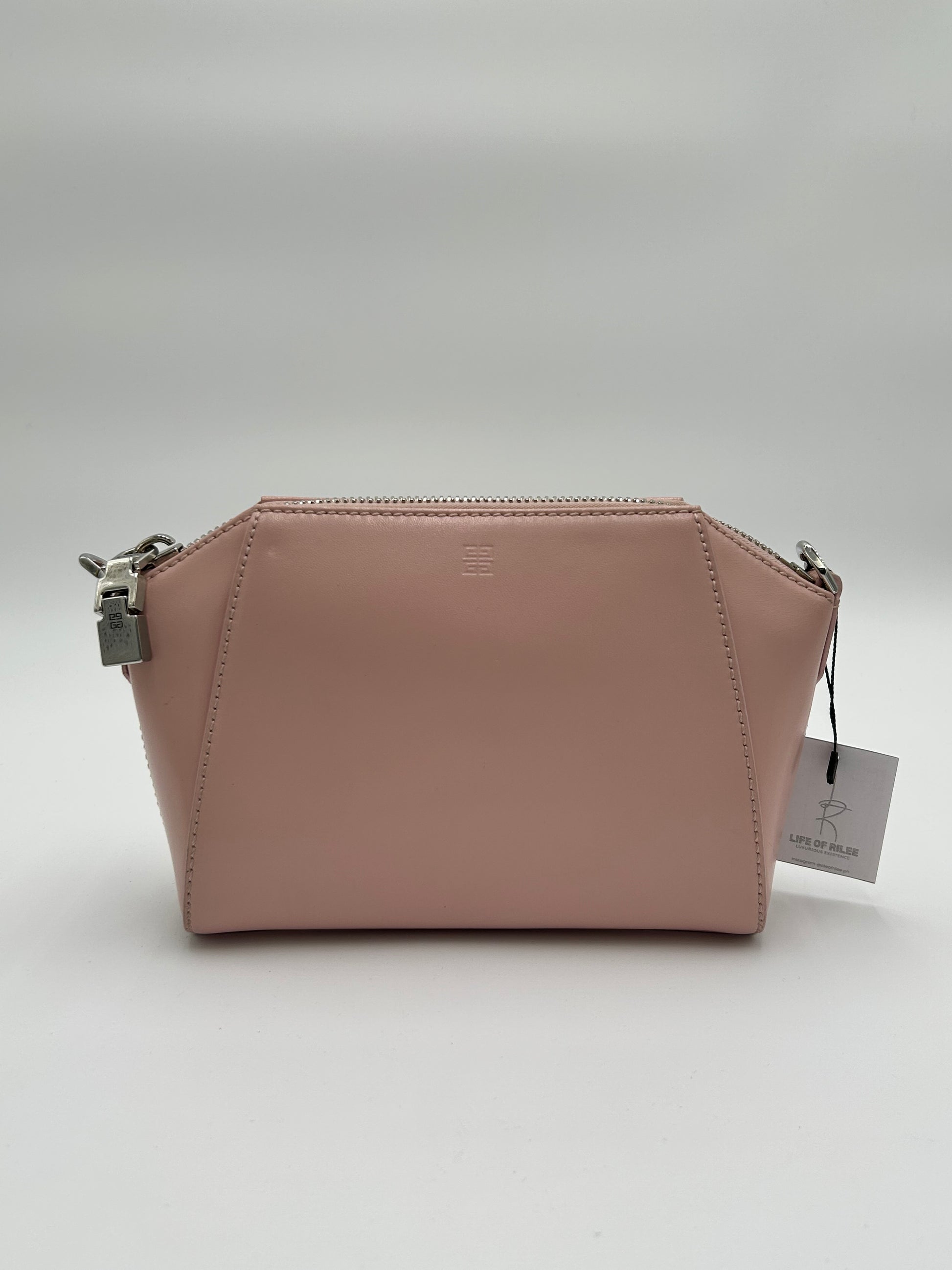 Givenchy Nano Antigona