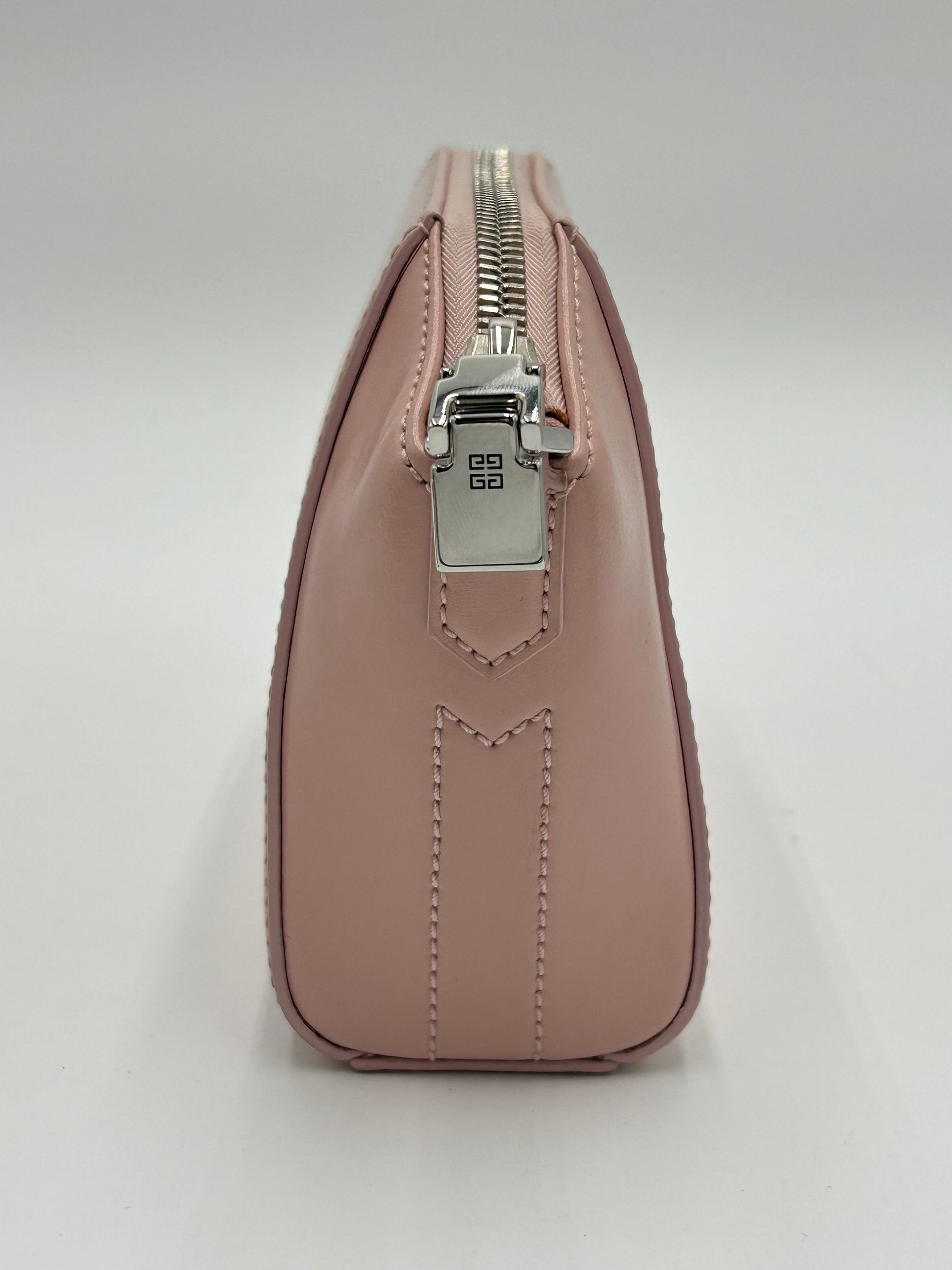 Givenchy Nano Antigona