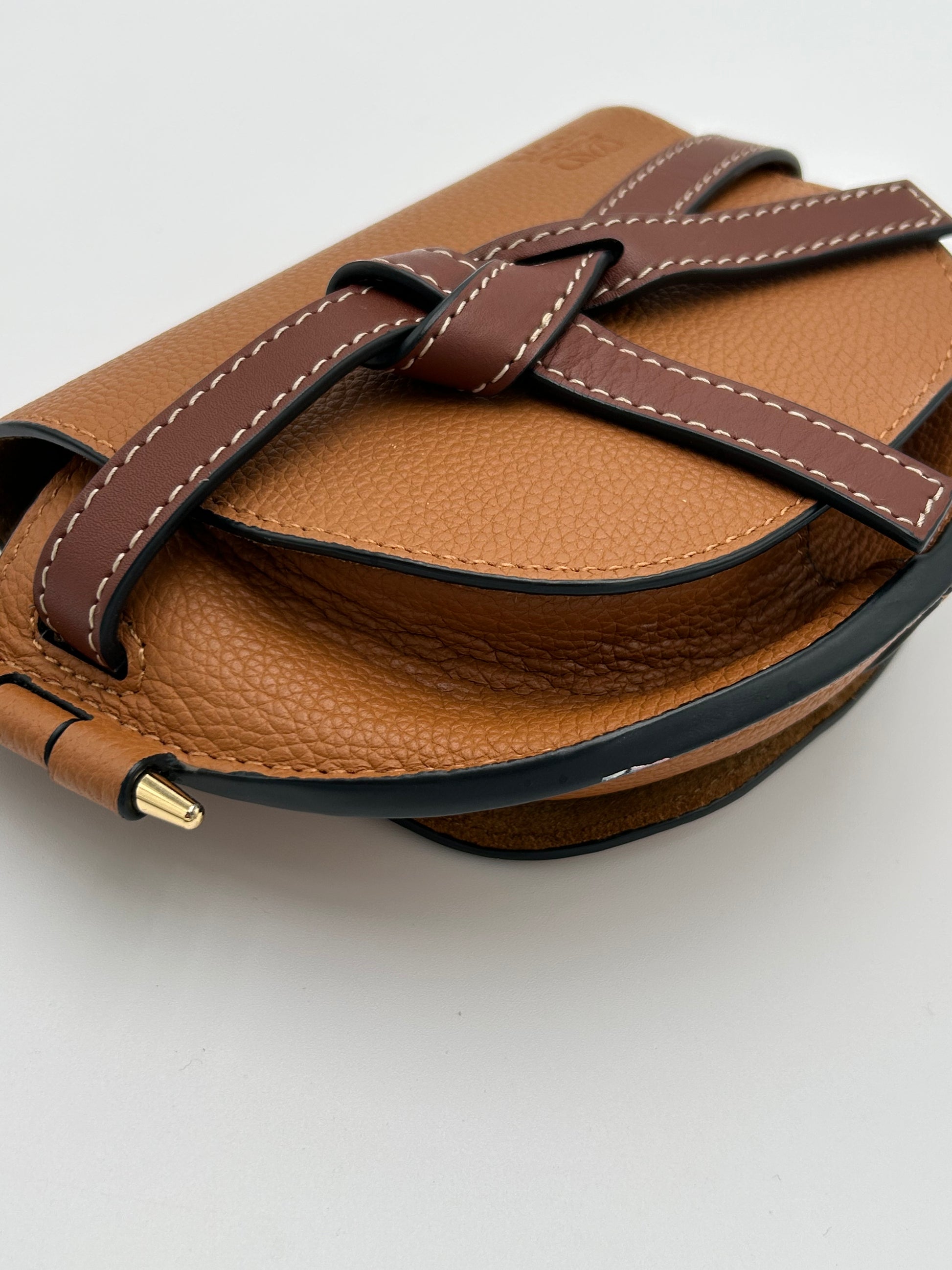 Loewe Mini Gate
