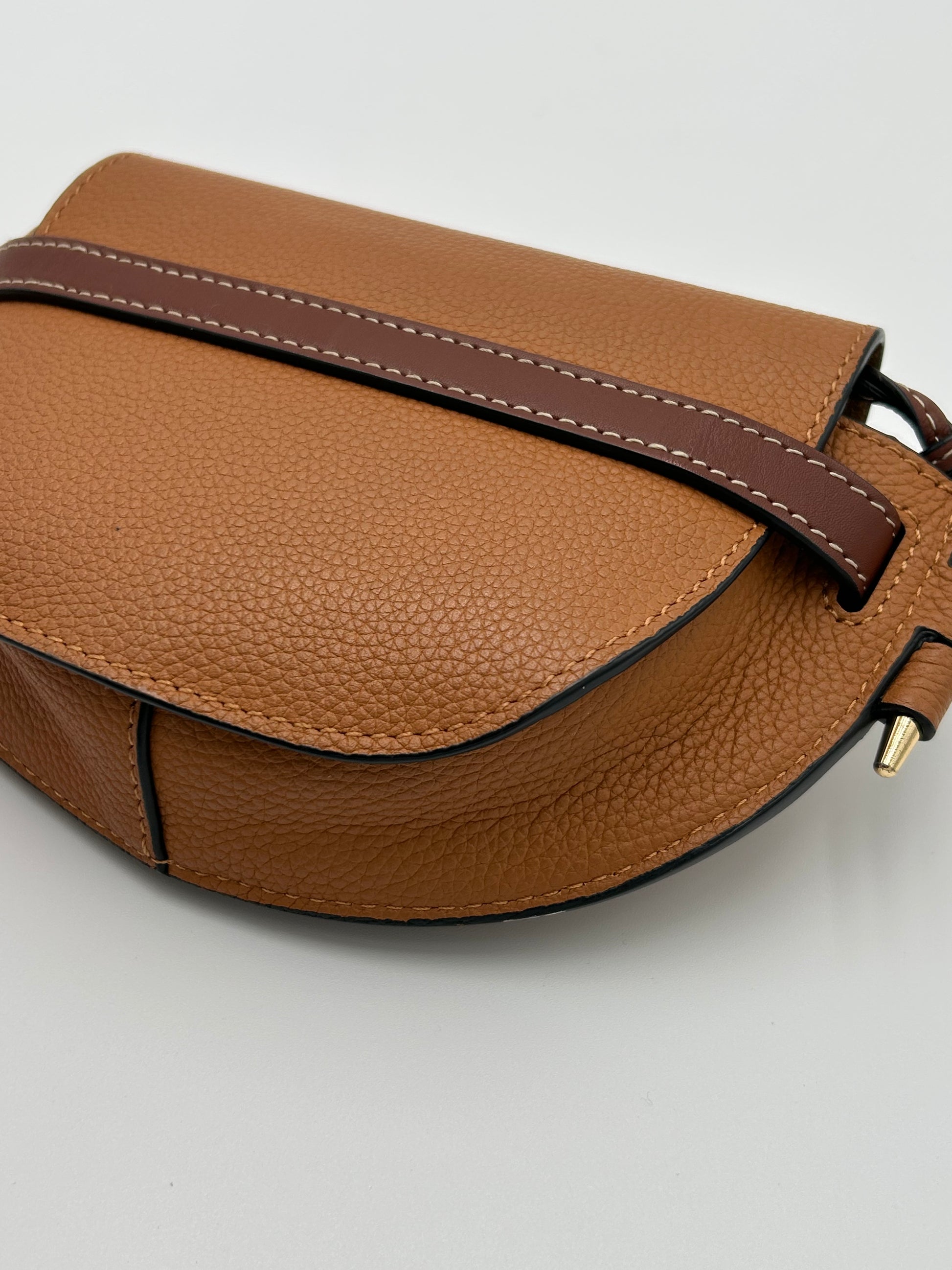 Loewe Mini Gate