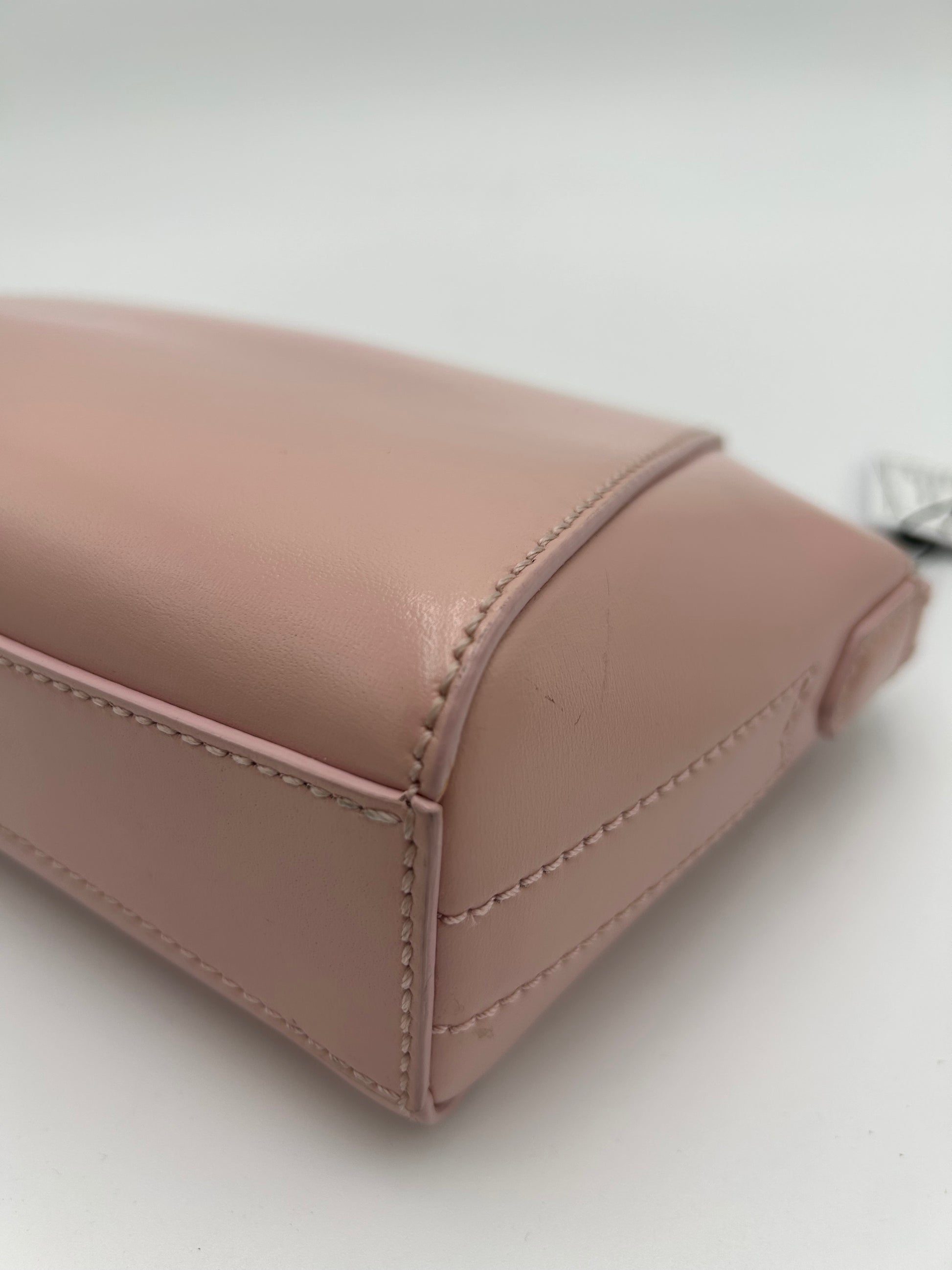Givenchy Nano Antigona