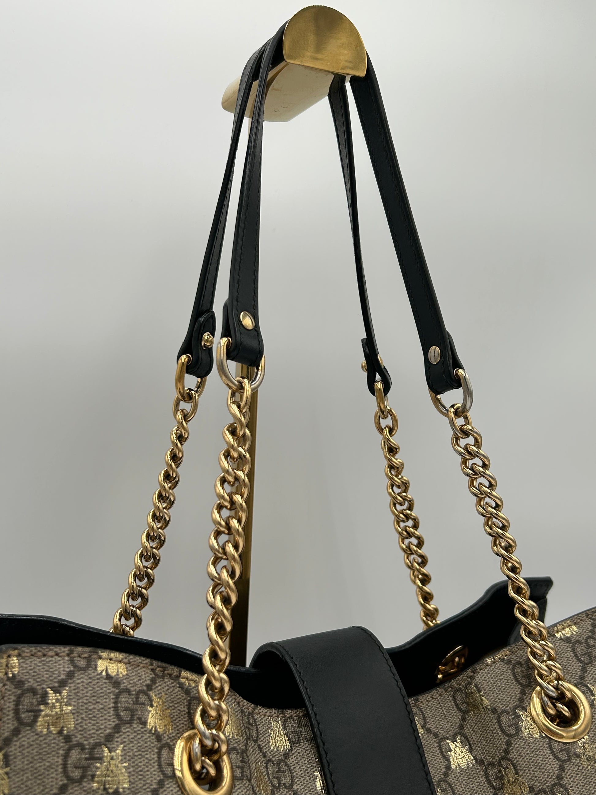 Gucci Supreme Bee Tote
