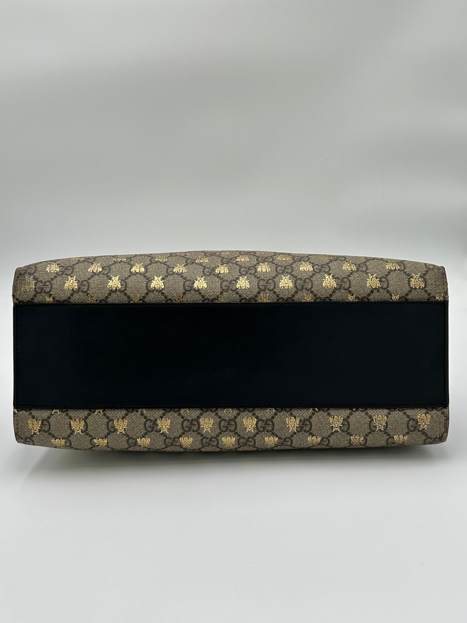 Gucci Supreme Bee Tote