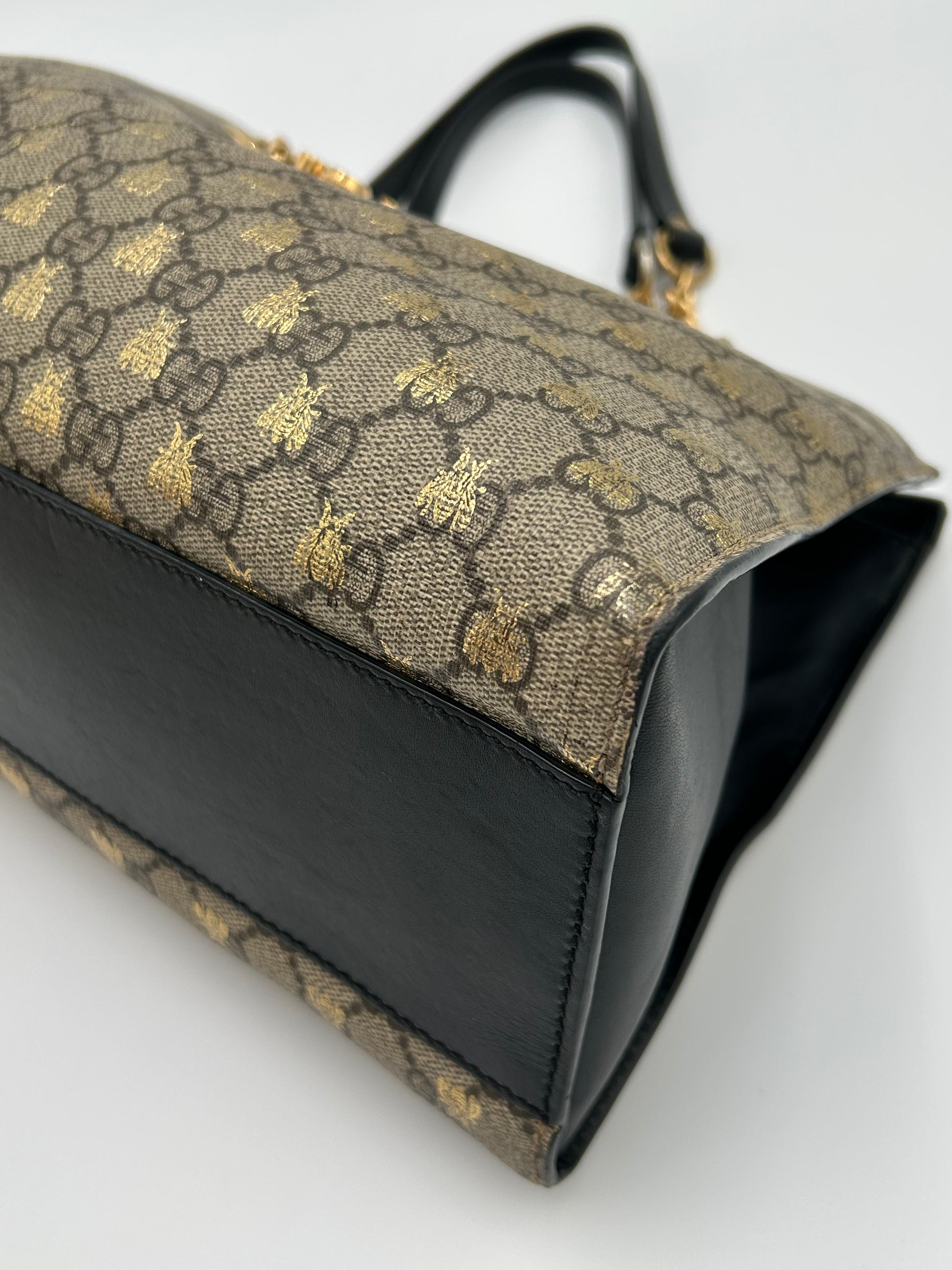 Gucci Supreme Bee Tote