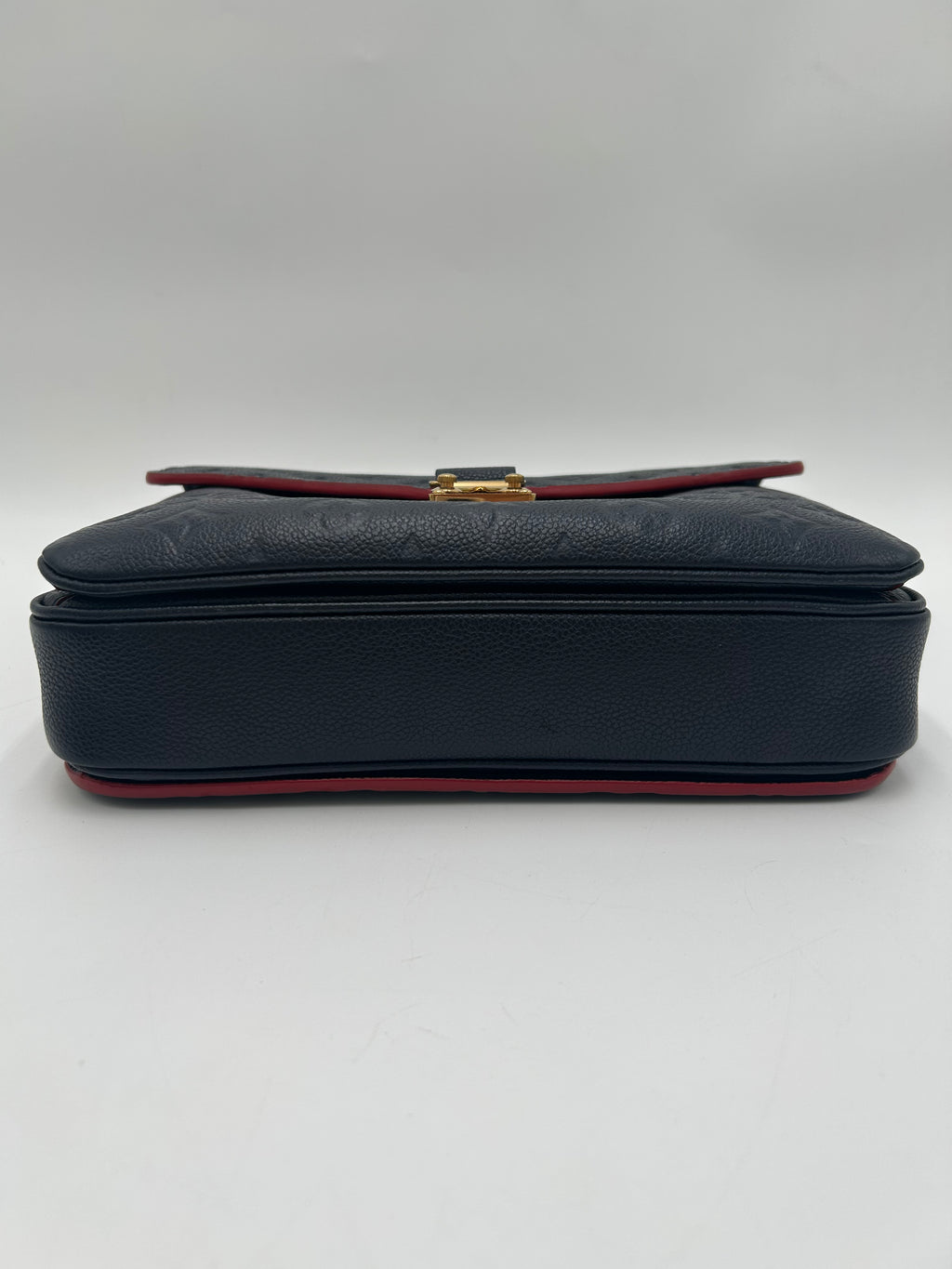 Louis Vuitton Pochette Metis