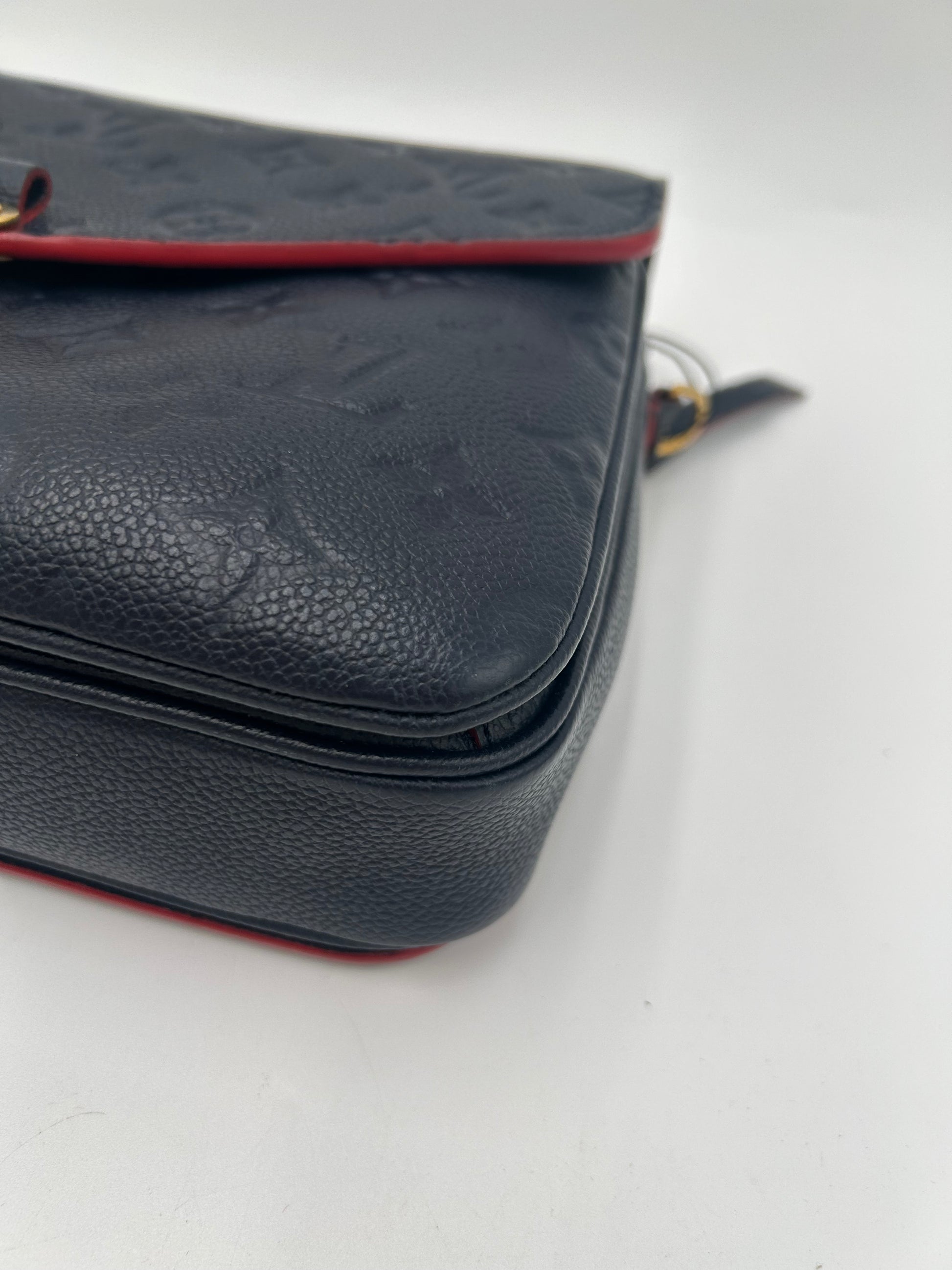 Louis Vuitton Pochette Metis