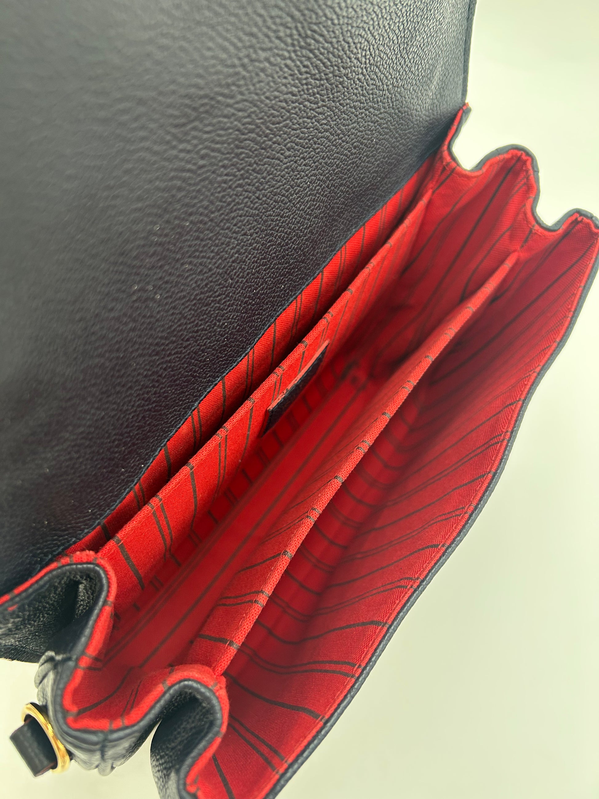 Louis Vuitton Pochette Metis