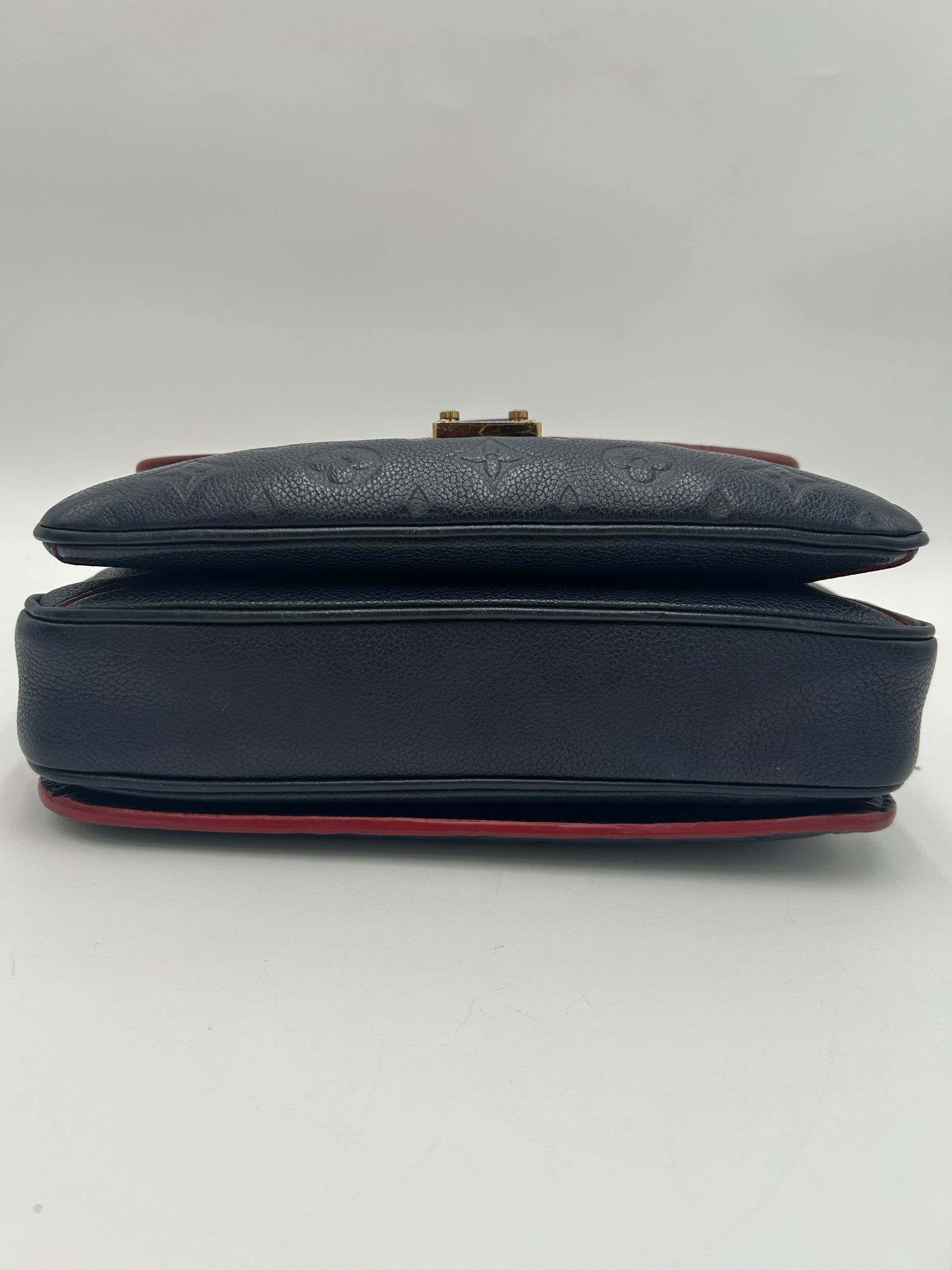 Louis Vuitton Pochette Metis