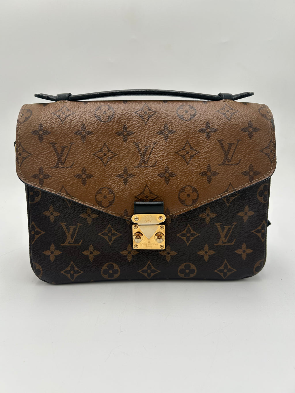Louis Vuitton Pochette Metis