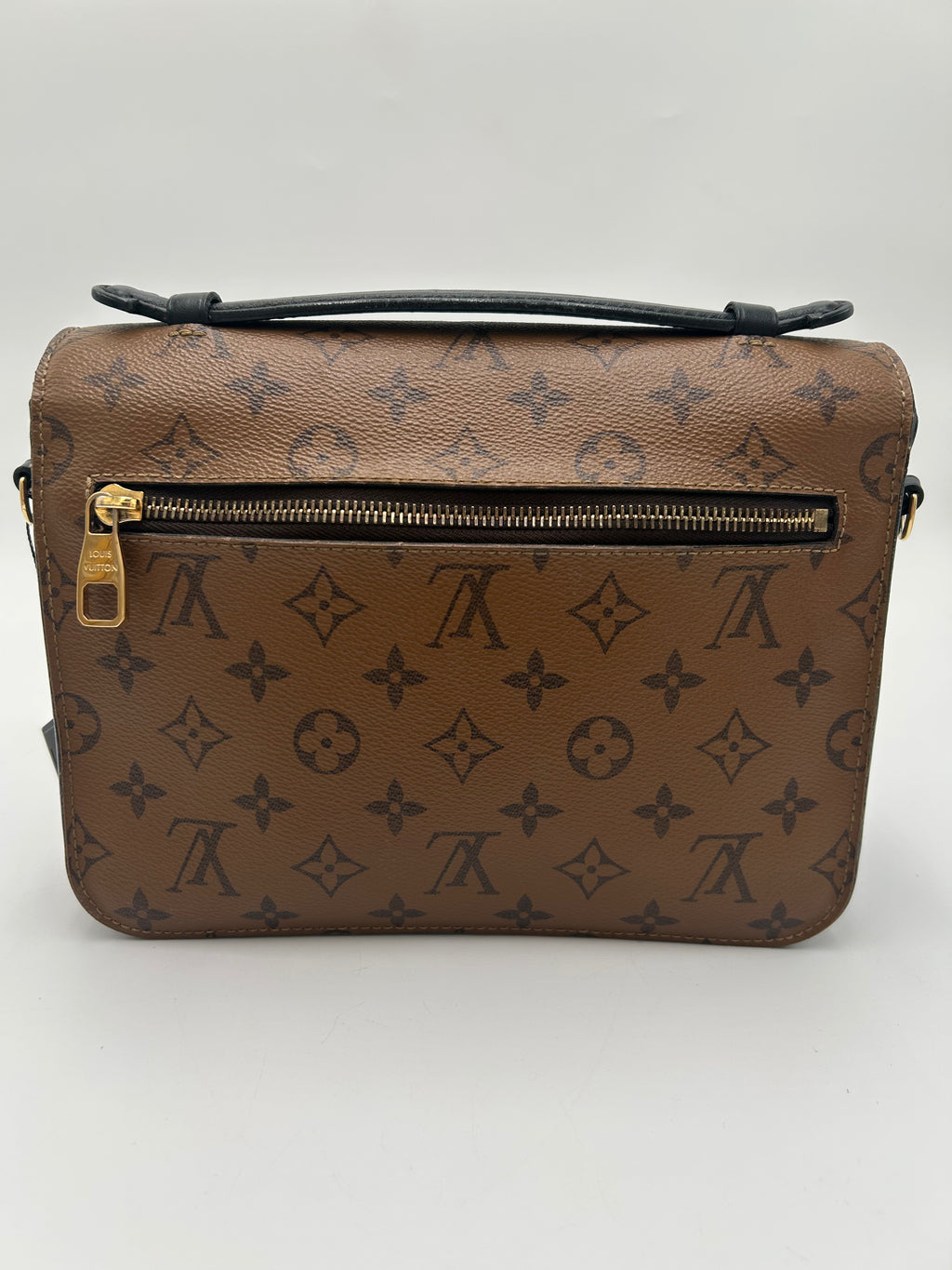 Louis Vuitton Pochette Metis