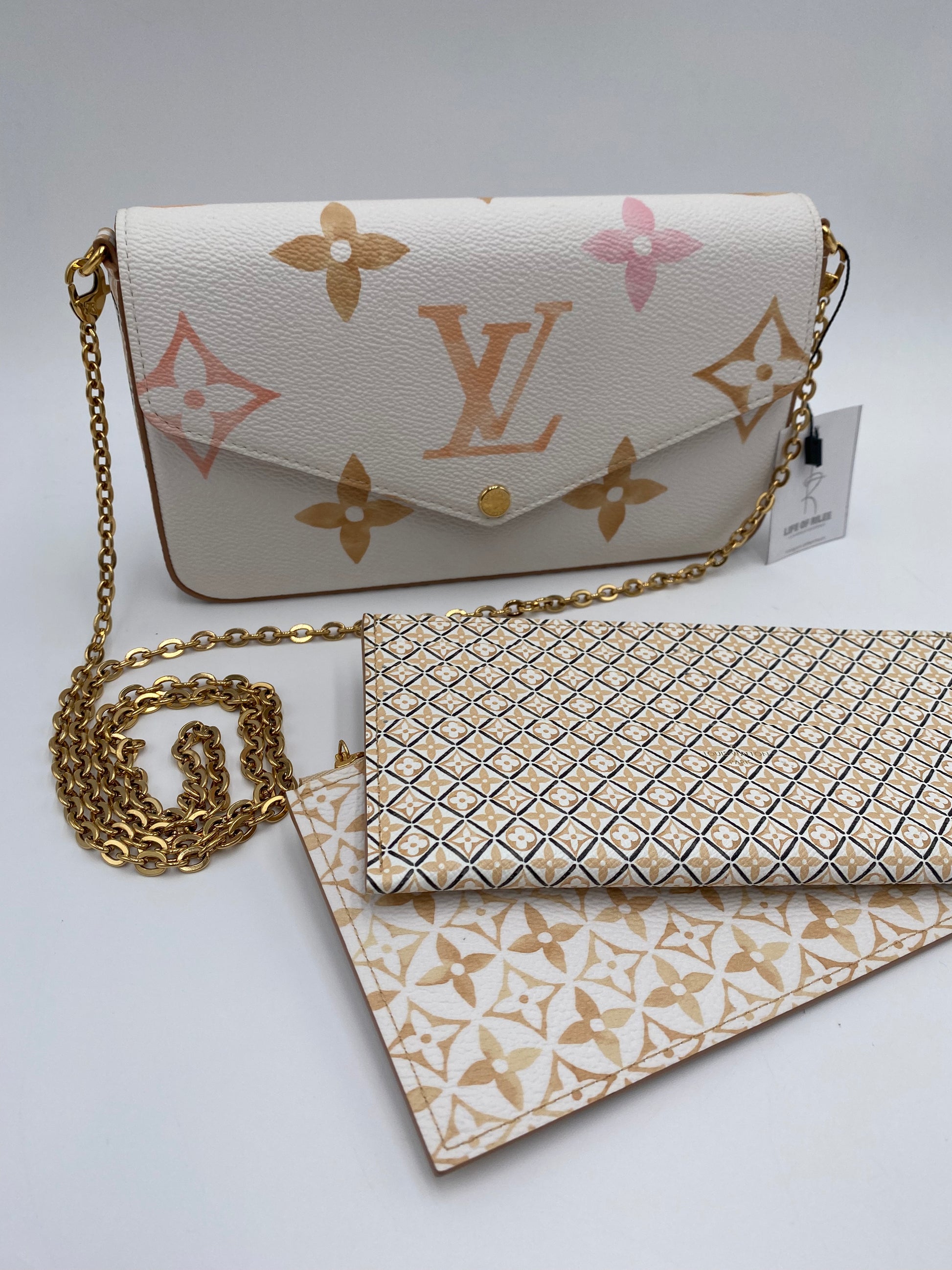 LV Felicie By The Pool