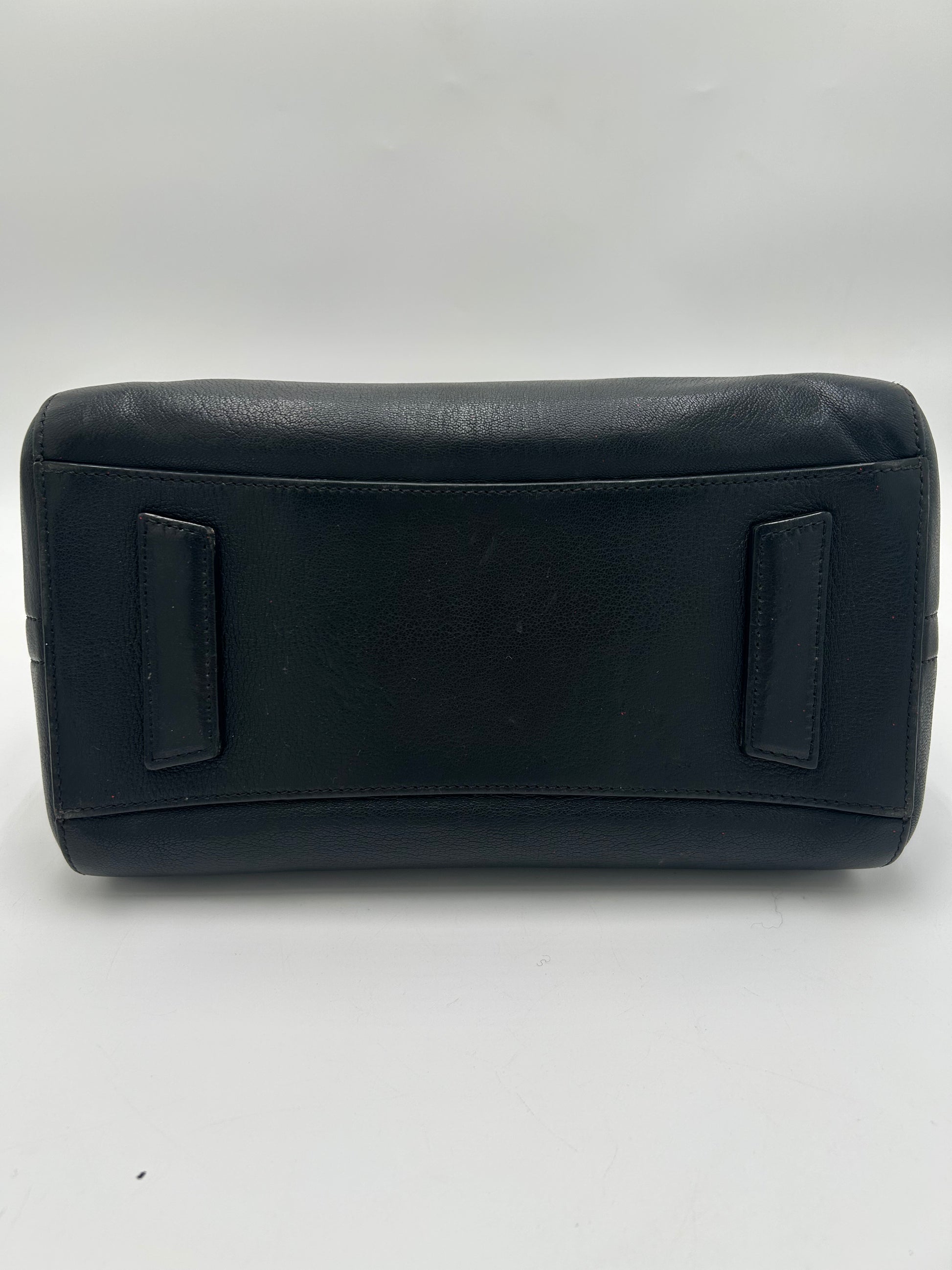Givenchy Antigona Small