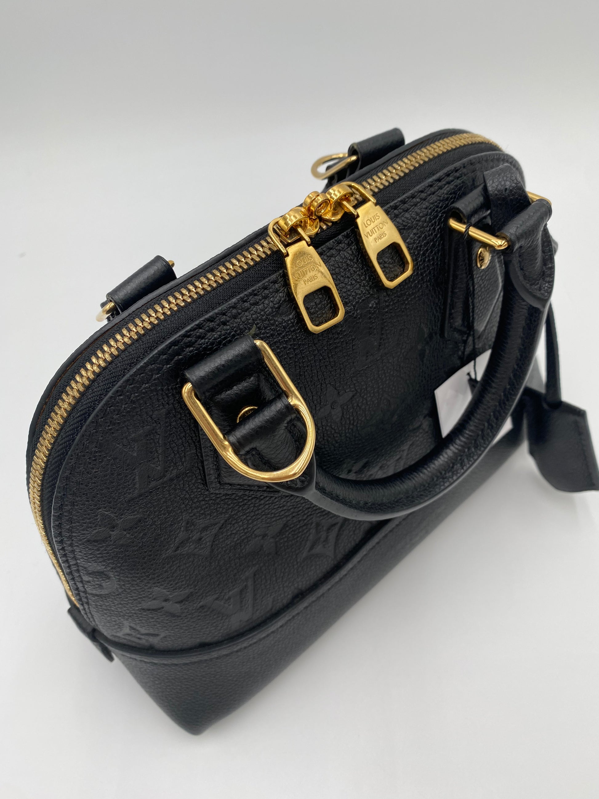 LV Alma BB
