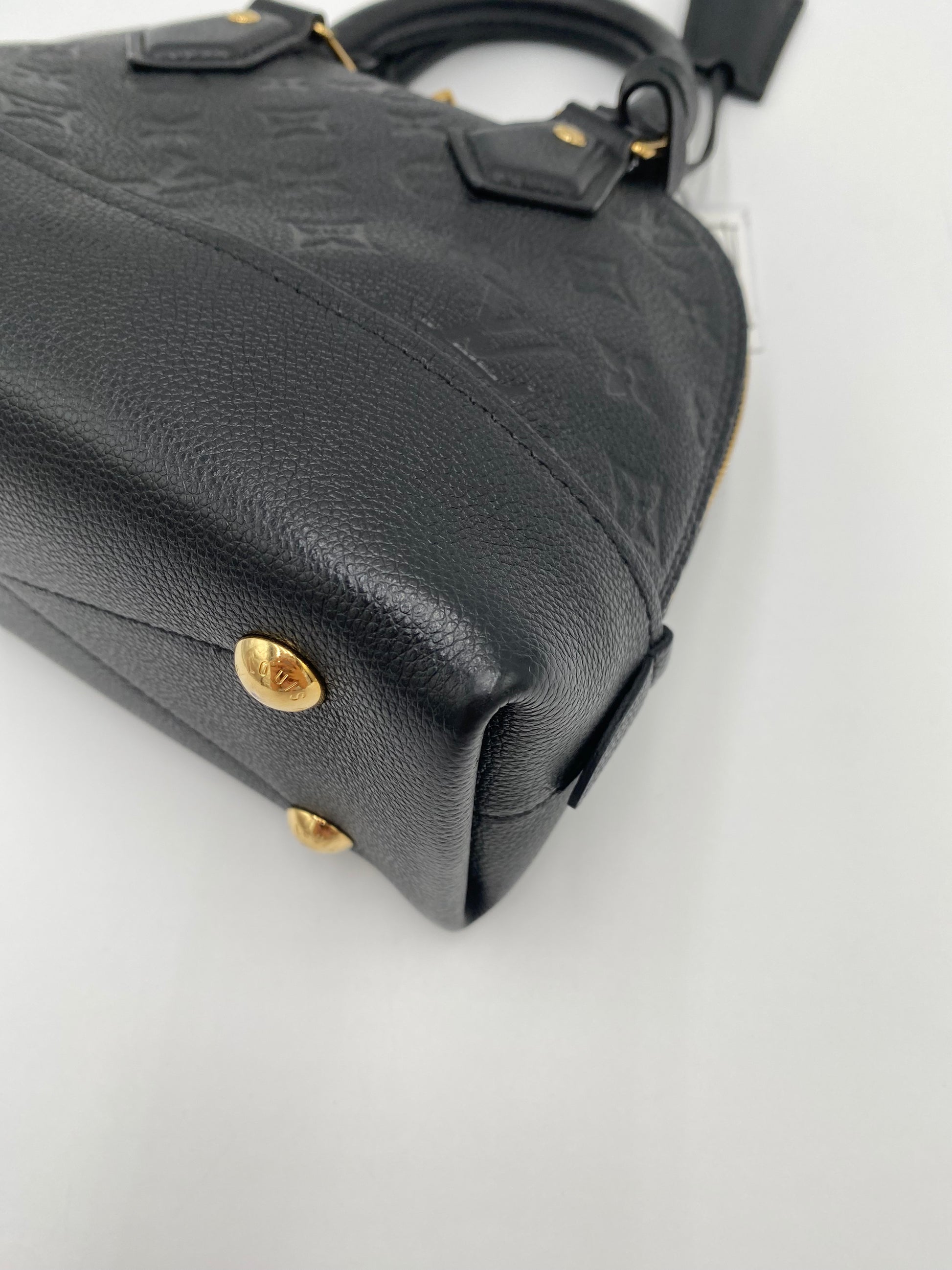 LV Alma BB