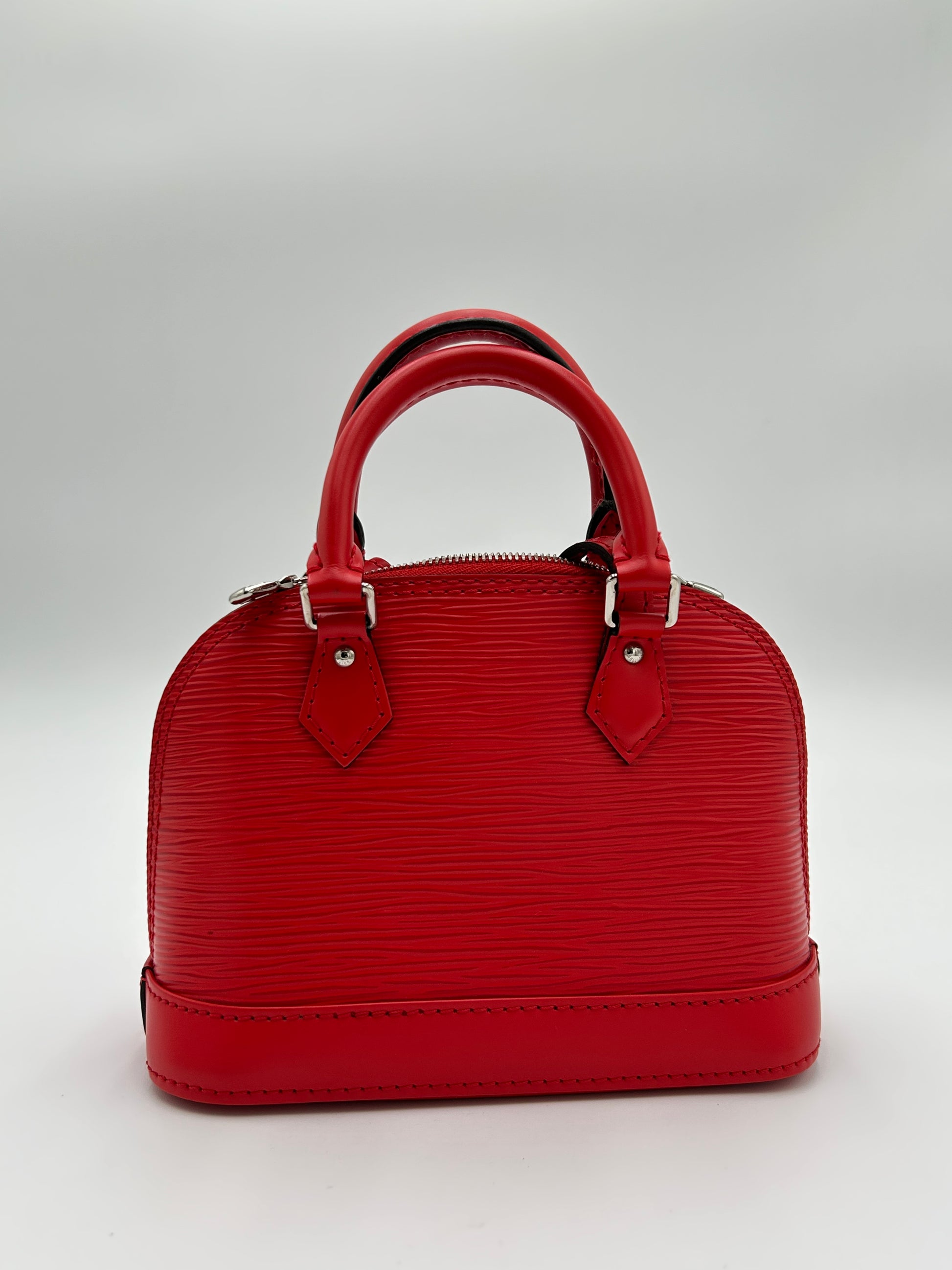 LV Alma Nano