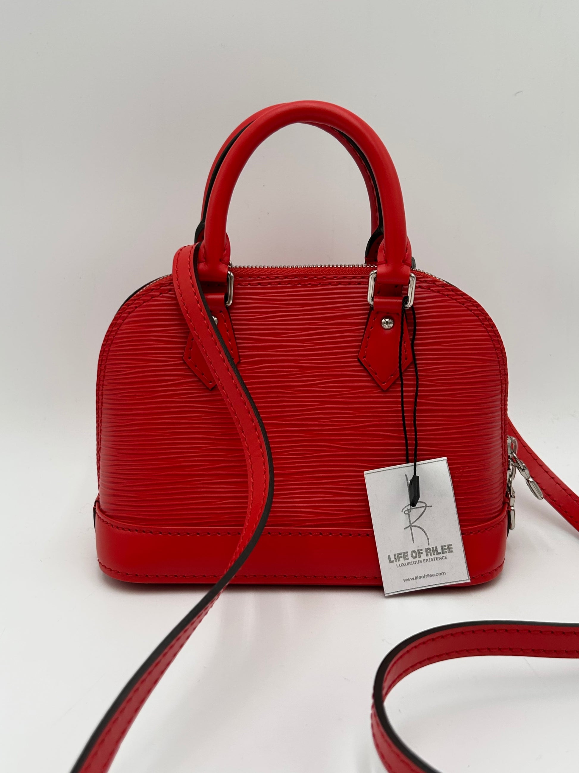 LV Alma Nano